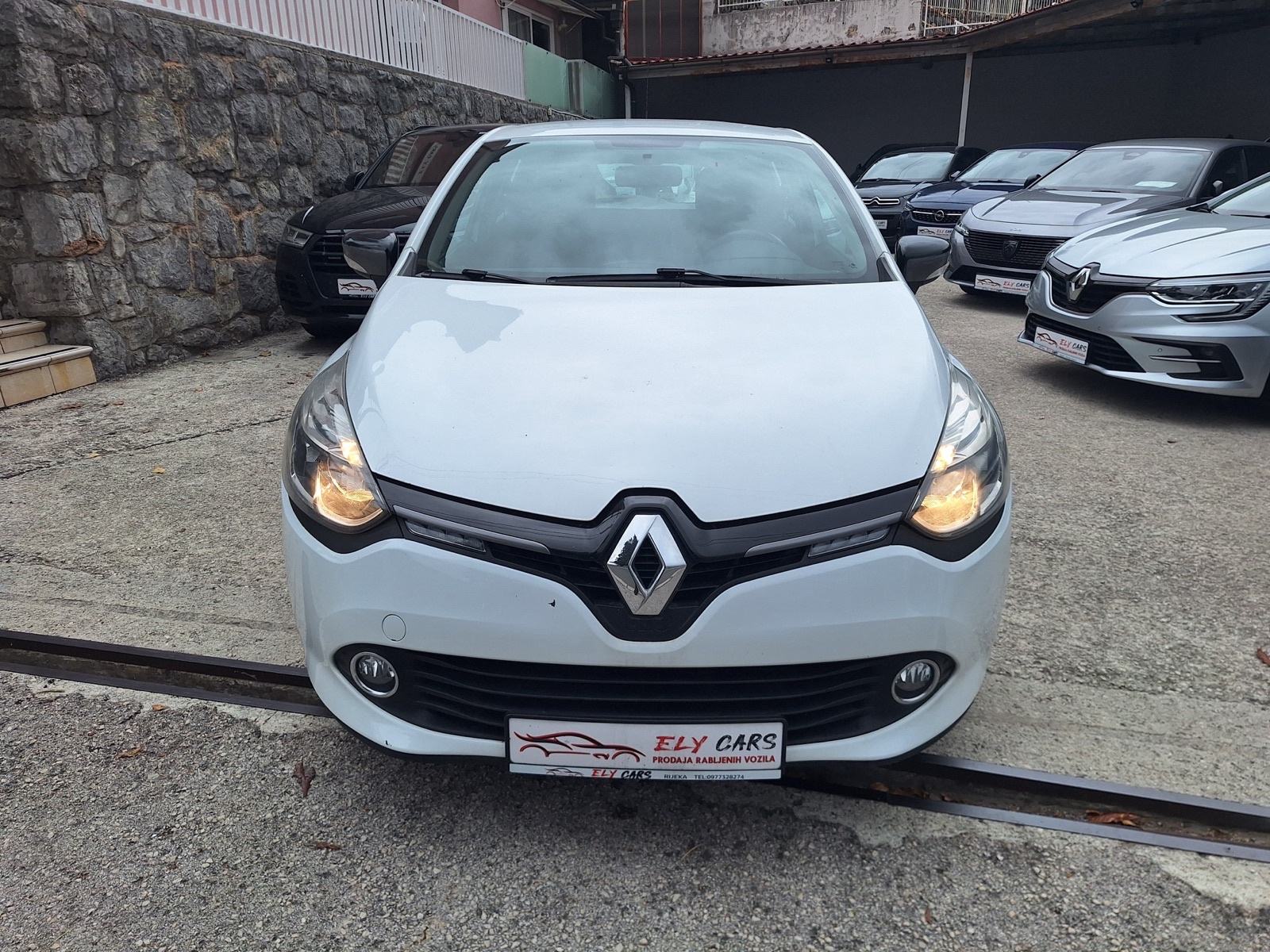 Renault Clio dCi 75 NAVIGACIJA / u sustavu pdv, fotografija 8