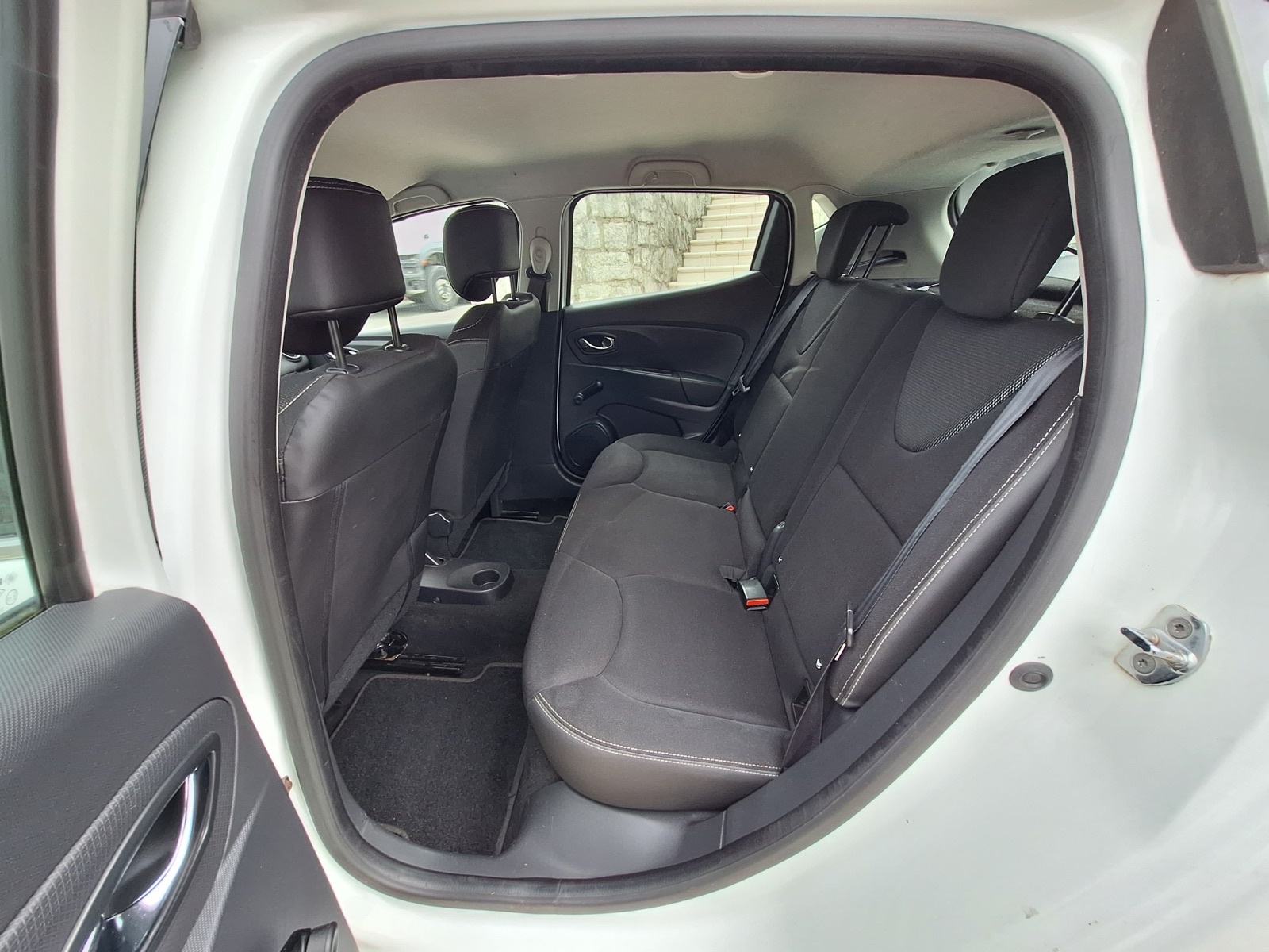 Renault Clio dCi 75 NAVIGACIJA / u sustavu pdv, fotografija 16