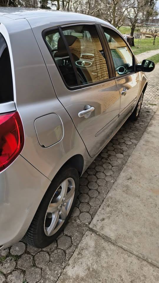 Renault Clio dCi 75, fotografija 5
