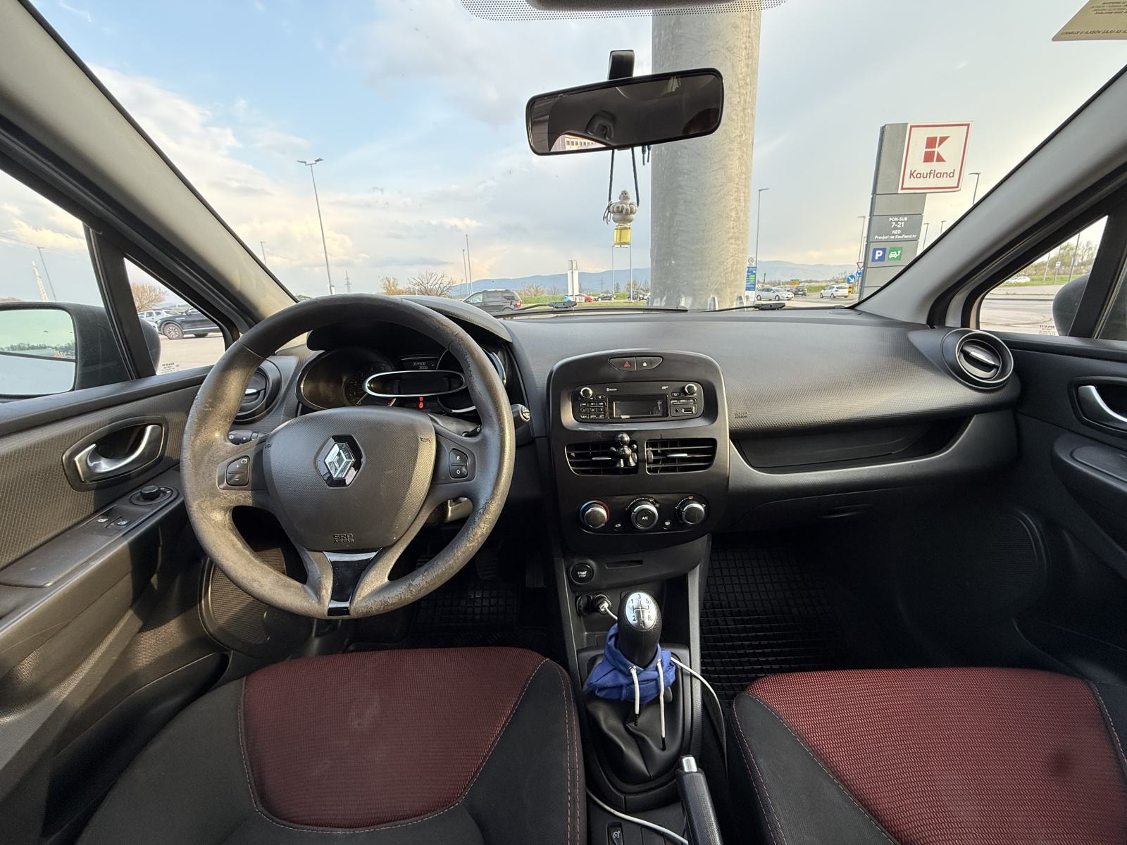 Renault Clio dCi 75 Reg. 06/27, fotografija 8