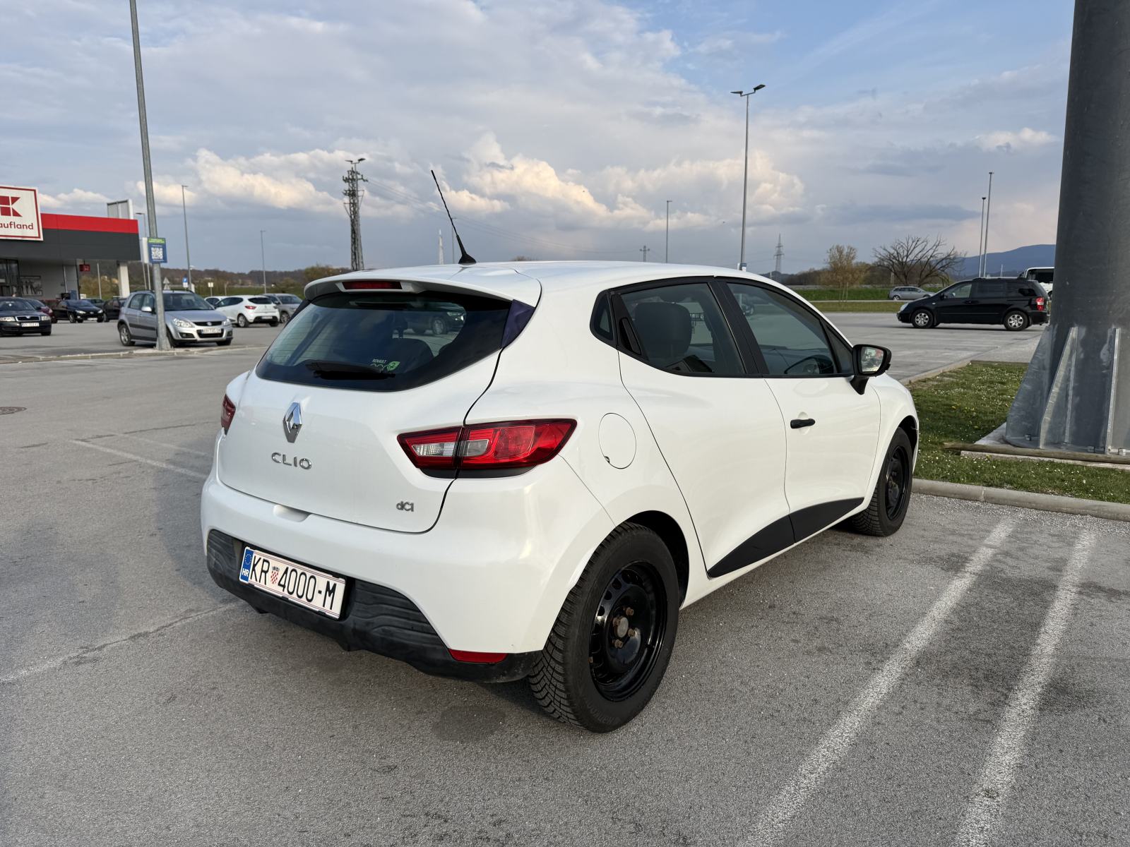 Renault Clio dCi 75 Reg. 06/27, fotografija 4