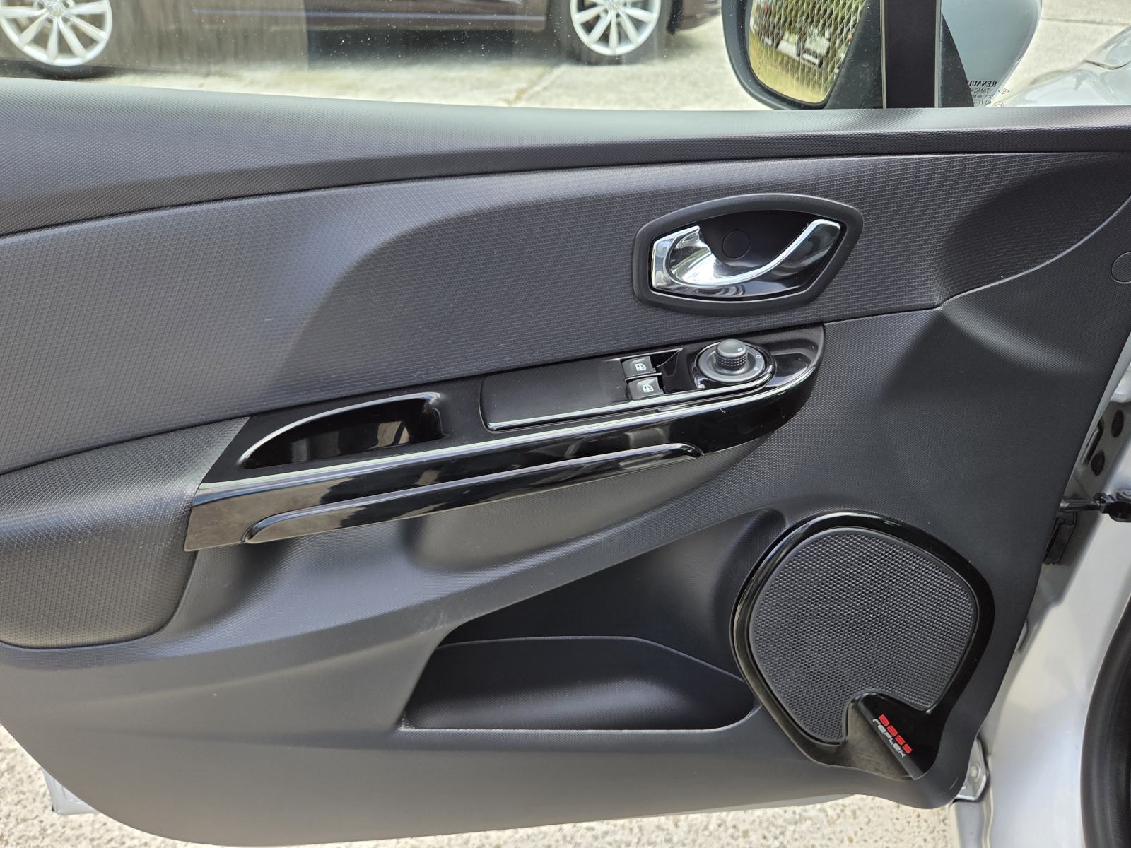 Renault Clio dCi 90 2013g.-Reg.6/27-NAVI-PANORAMA-AUT.KLIMA-ODLIČAN, fotografija 10