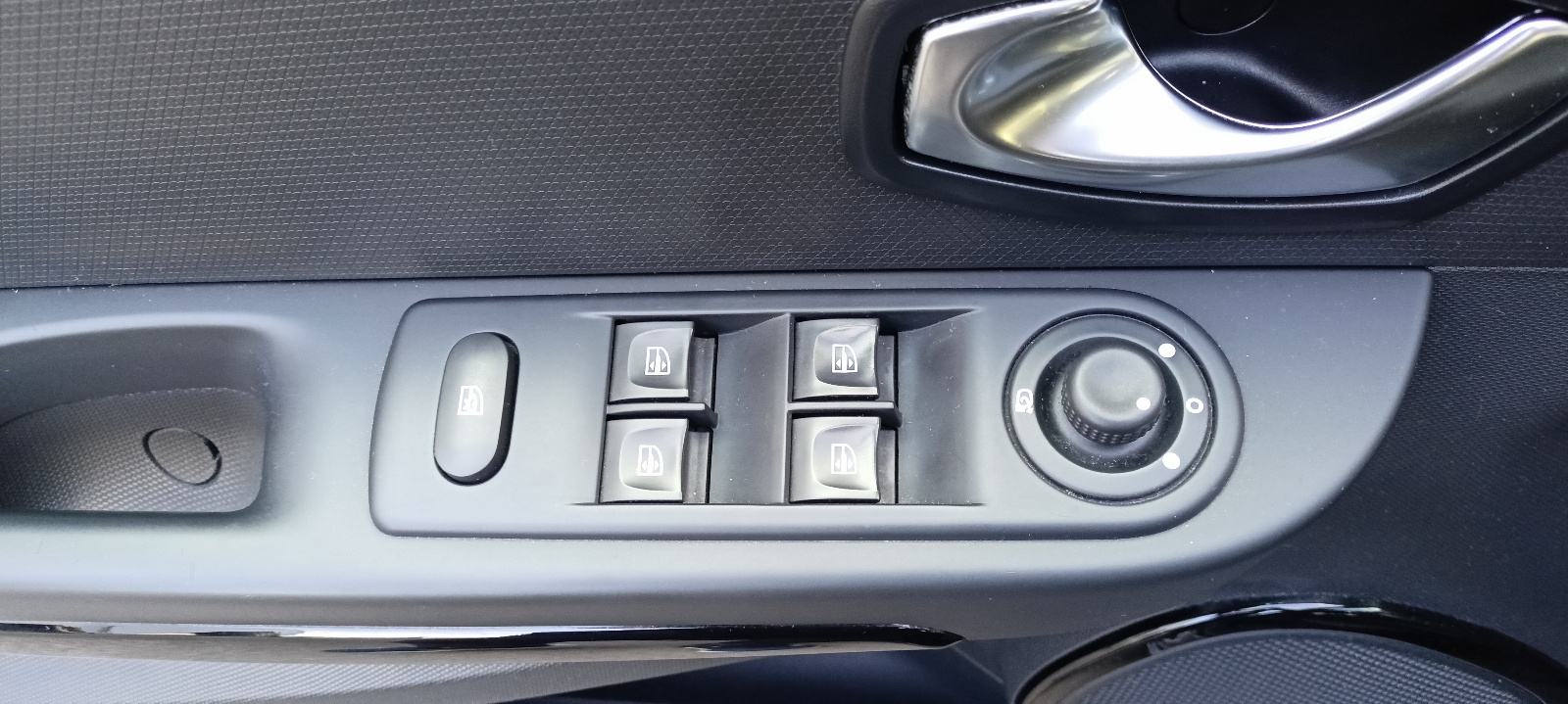Renault Clio dCi 90, dynamique, kao nov!, fotografija 13