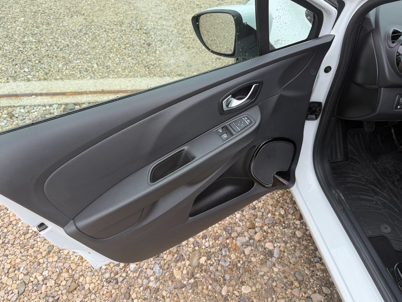 Renault Clio dCi 90 *JAMSTVO* *PDC* *LEASING BEZ UCESCA*, fotografija 9