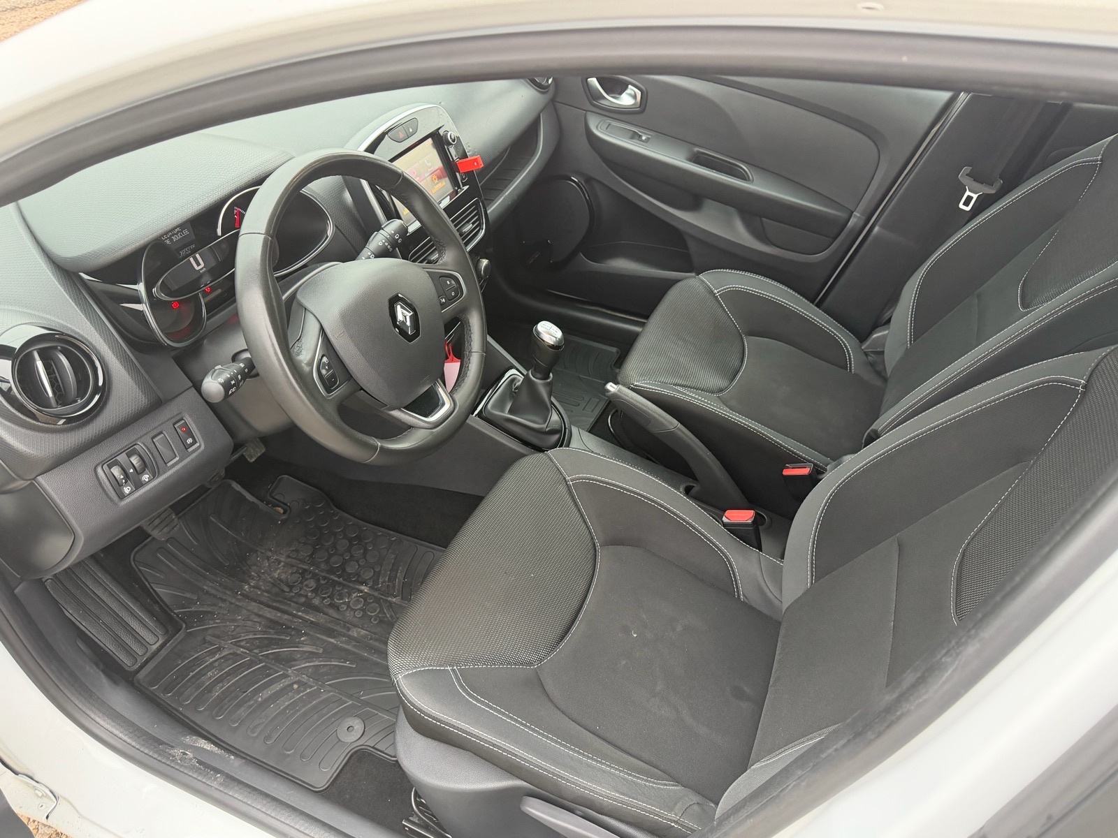 Renault Clio dCi 90 *JAMSTVO* *PDC* *LEASING BEZ UCESCA*, fotografija 11
