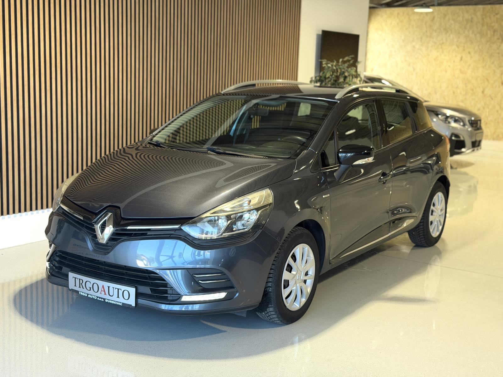 Renault Clio dCi 90 LIMITED *PDC - TEMPOMAT - 12 MJ JAMSTVO*, fotografija 3