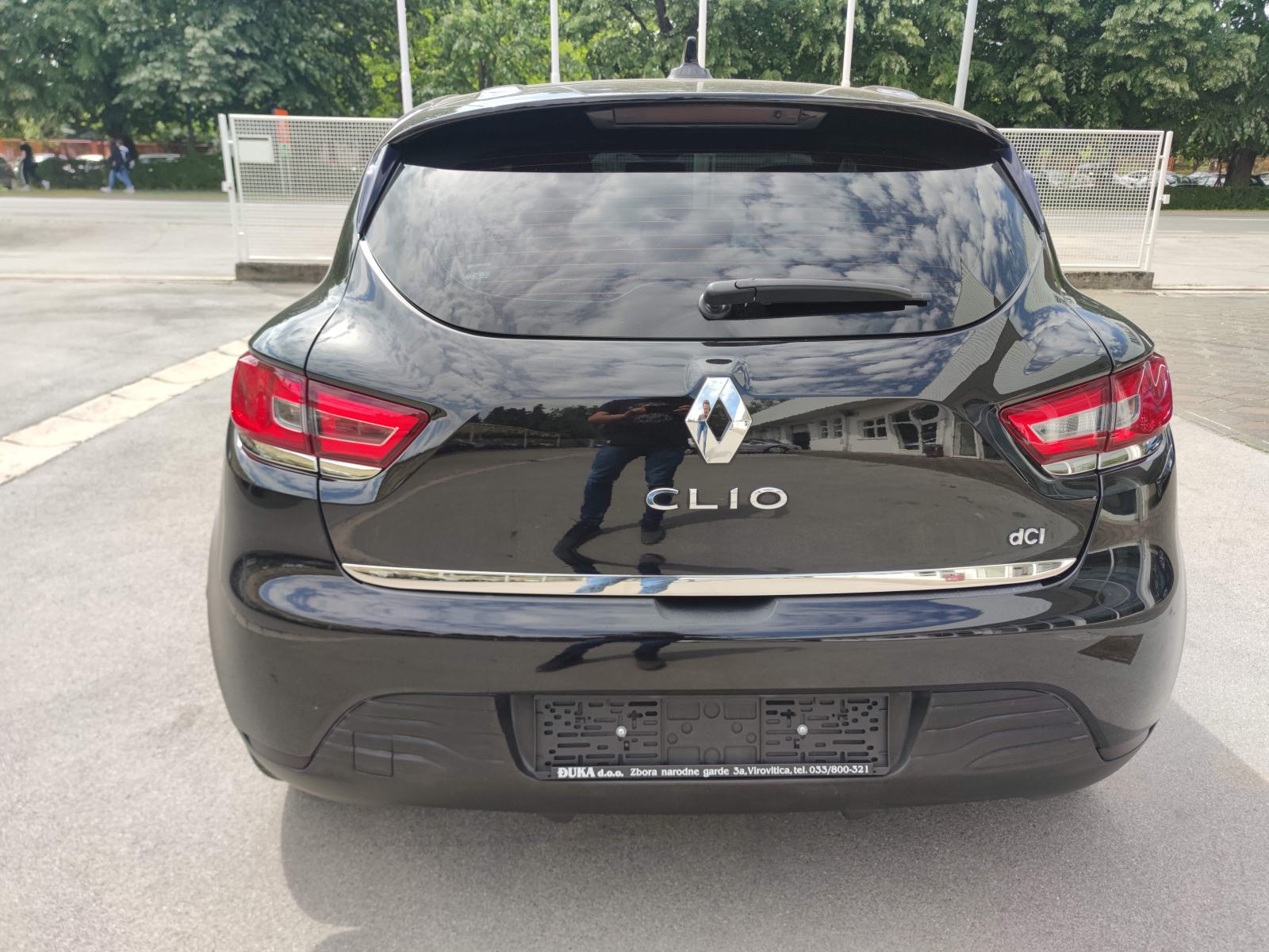 Renault Clio dCi 90 NAVI TEMPOMAT BLUETOOTH MEDIA EKRAN ECO LED KROM, fotografija 12