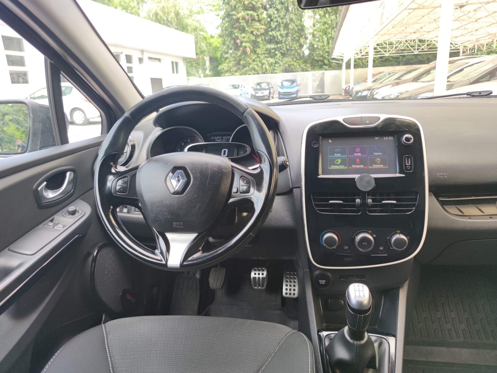 Renault Clio dCi 90 NAVI TEMPOMAT BLUETOOTH MEDIA EKRAN ECO LED KROM, fotografija 18