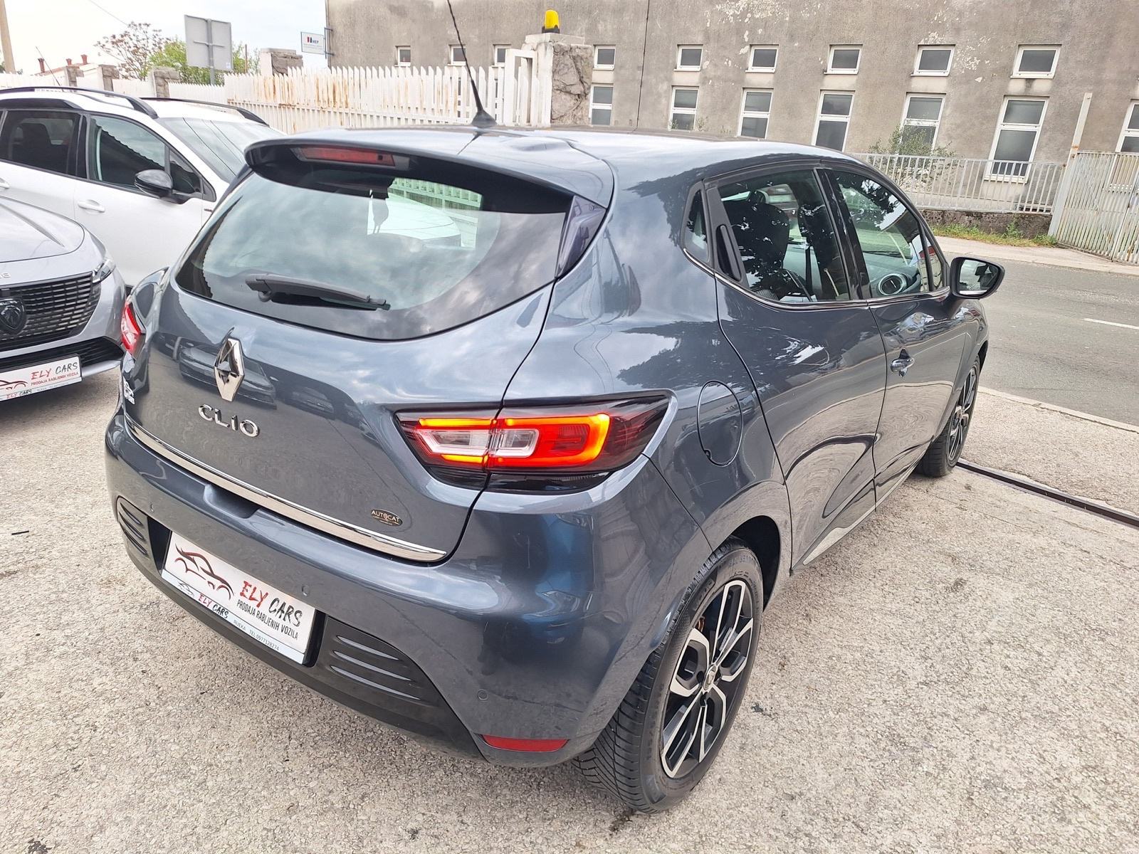 Renault Clio dCi 90KS automatik DUEL (P.KAMERA/NAVI.LED/KSENO/‼️AKCIJa, fotografija 5
