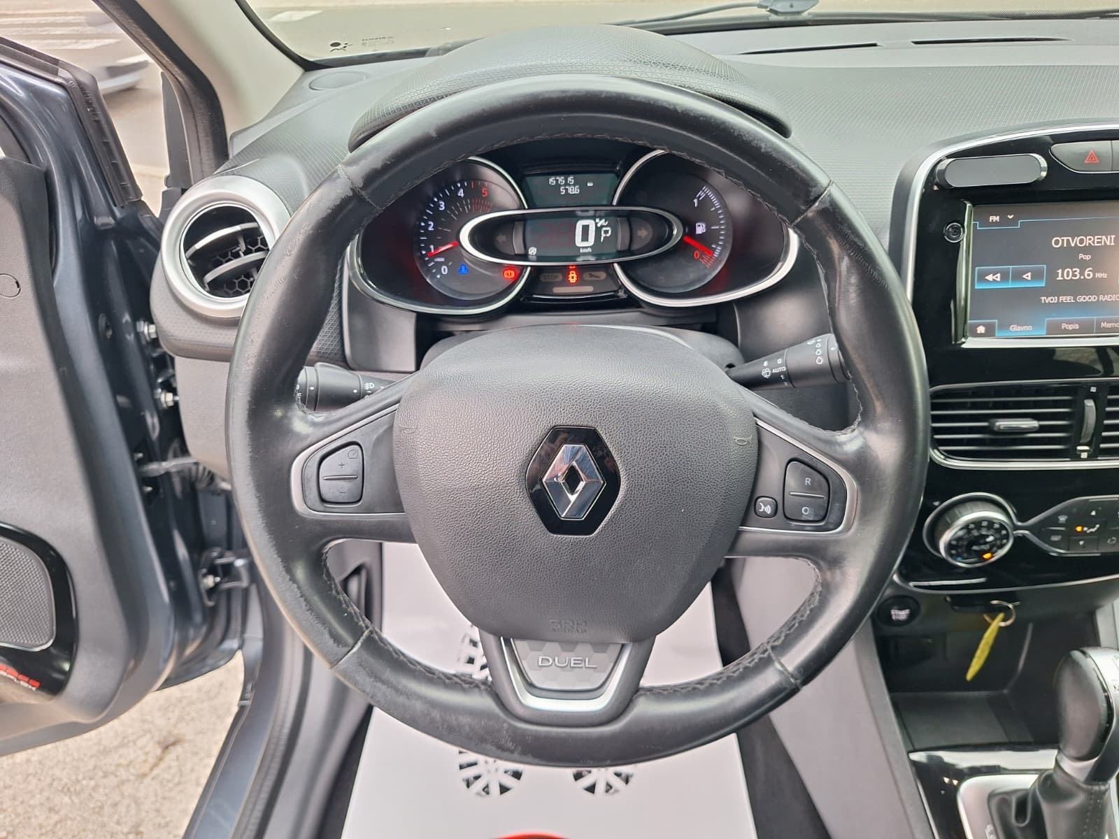 Renault Clio dCi 90KS automatik DUEL (P.KAMERA/NAVI.LED/KSENO/‼️AKCIJa, fotografija 14