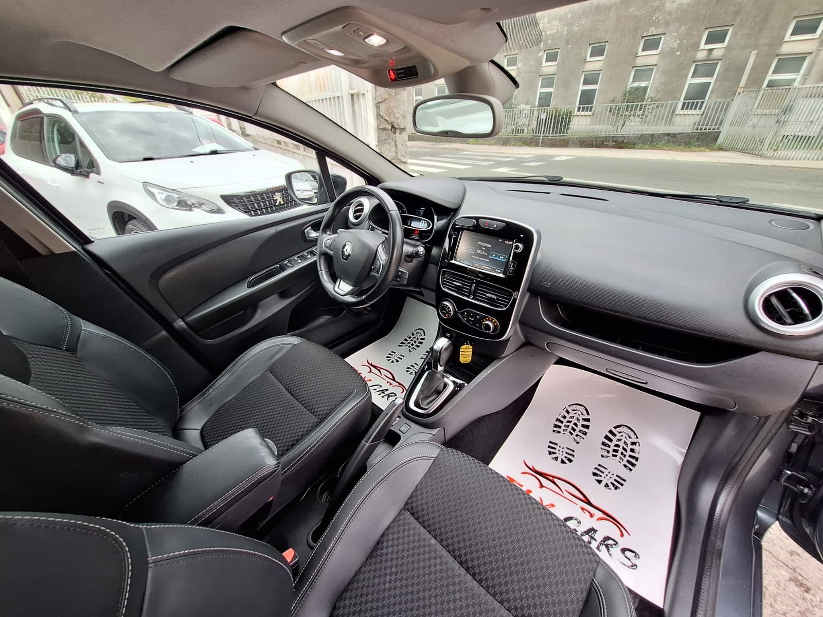 Renault Clio dCi 90KS automatik DUEL (P.KAMERA/NAVI.LED/KSENO/‼️AKCIJa, fotografija 17