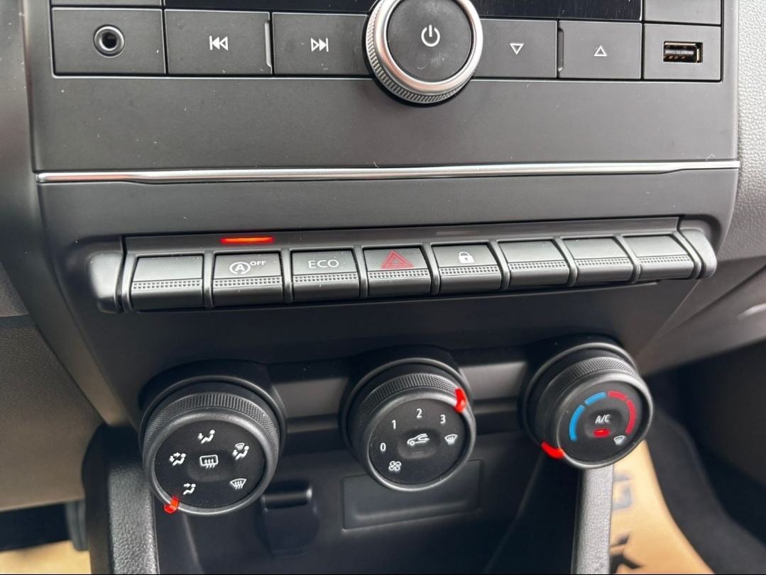 Renault Clio dCi, fotografija 10