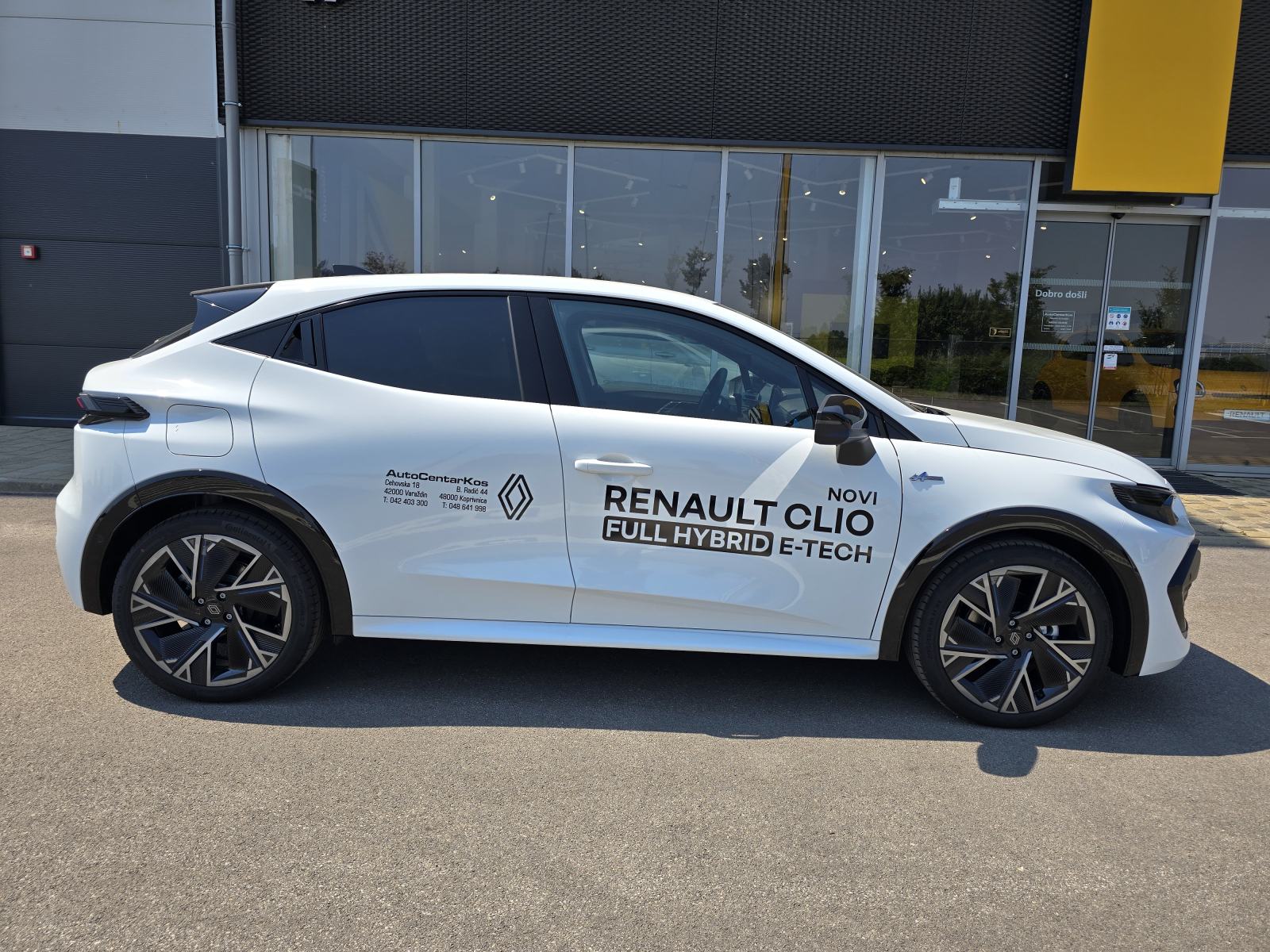 Renault Clio E-Tech automatik, fotografija 4