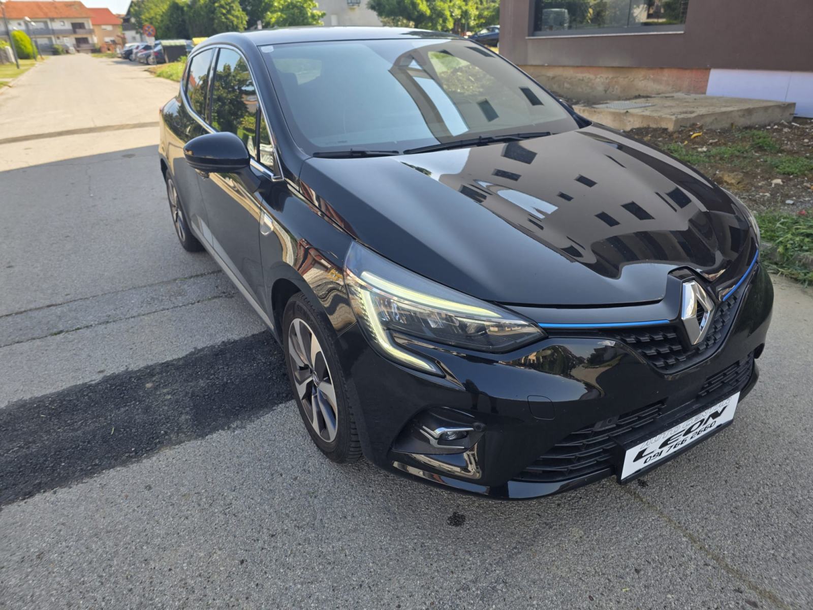 Renault Clio E-Tech, 43000 KM, 2020G,, fotografija 3