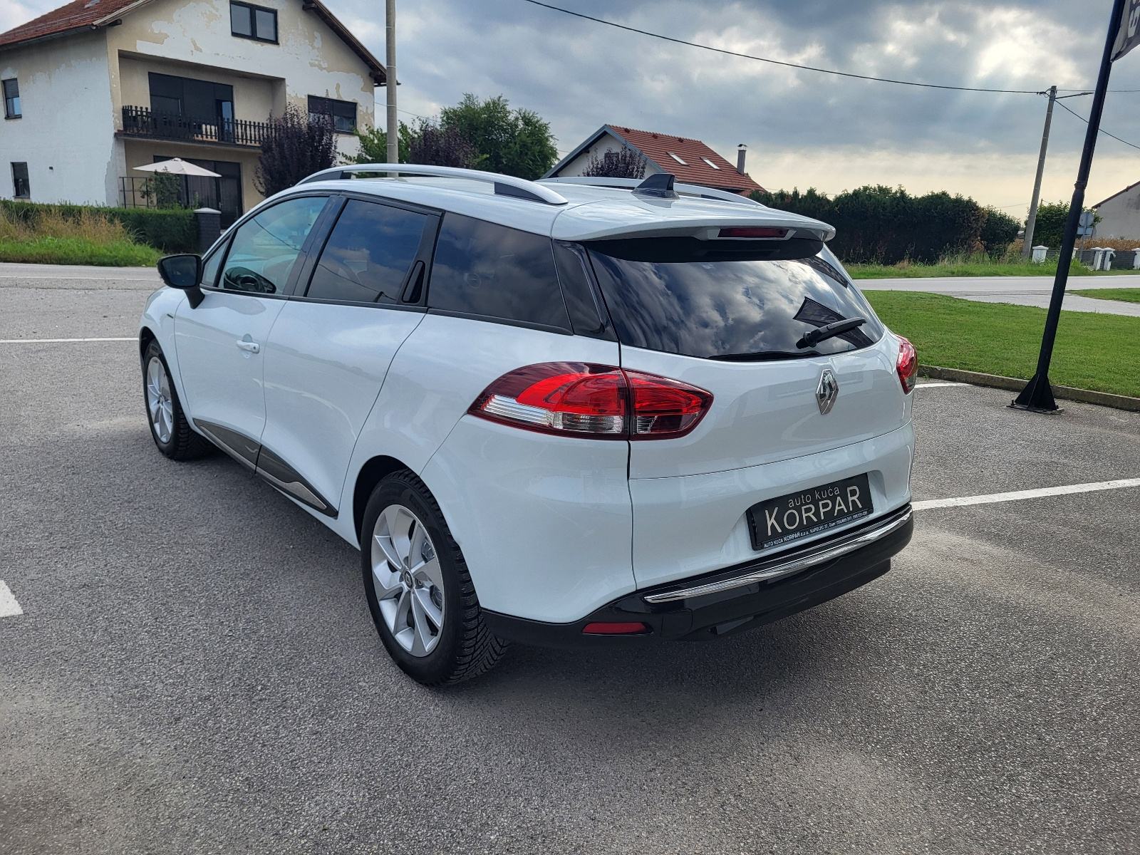 Renault Clio GRANDTOUR 1.2 16V LIMITED,1.vl.SERVISNA,MOG.BRZOG KREDITA, fotografija 5