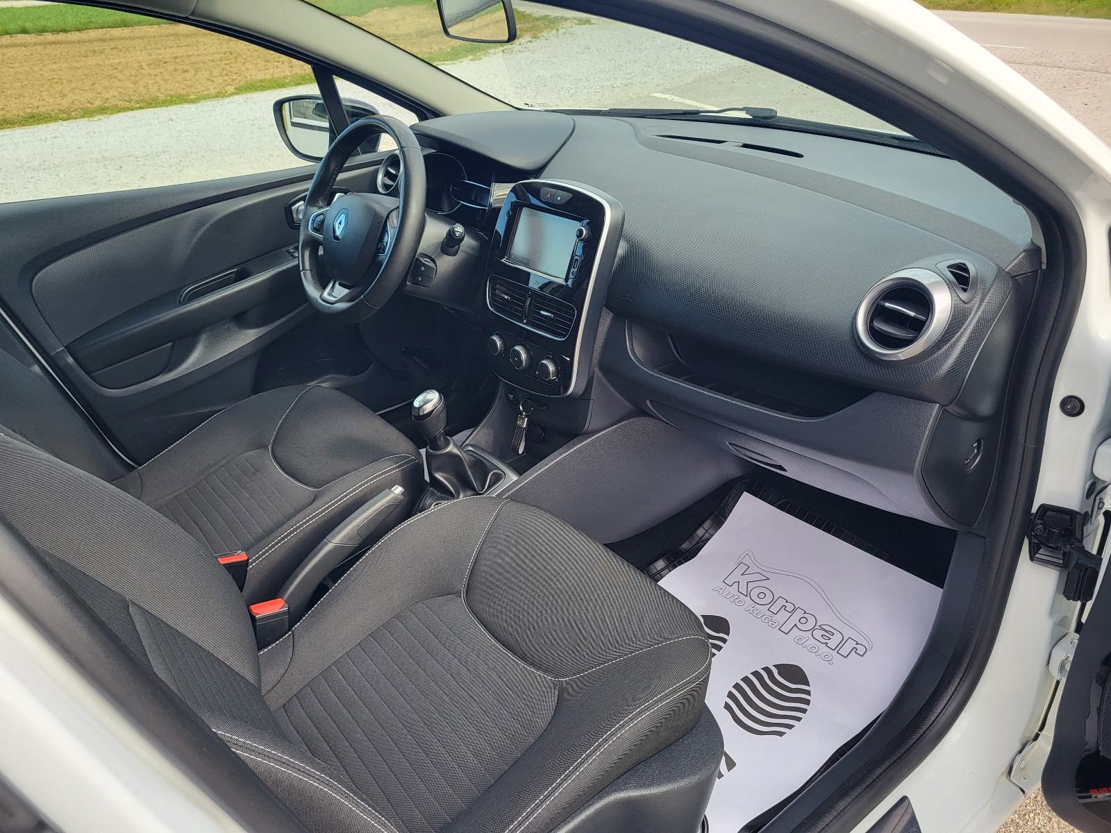 Renault Clio GRANDTOUR 1.2 16V LIMITED,1.vl.SERVISNA,MOG.BRZOG KREDITA, fotografija 15