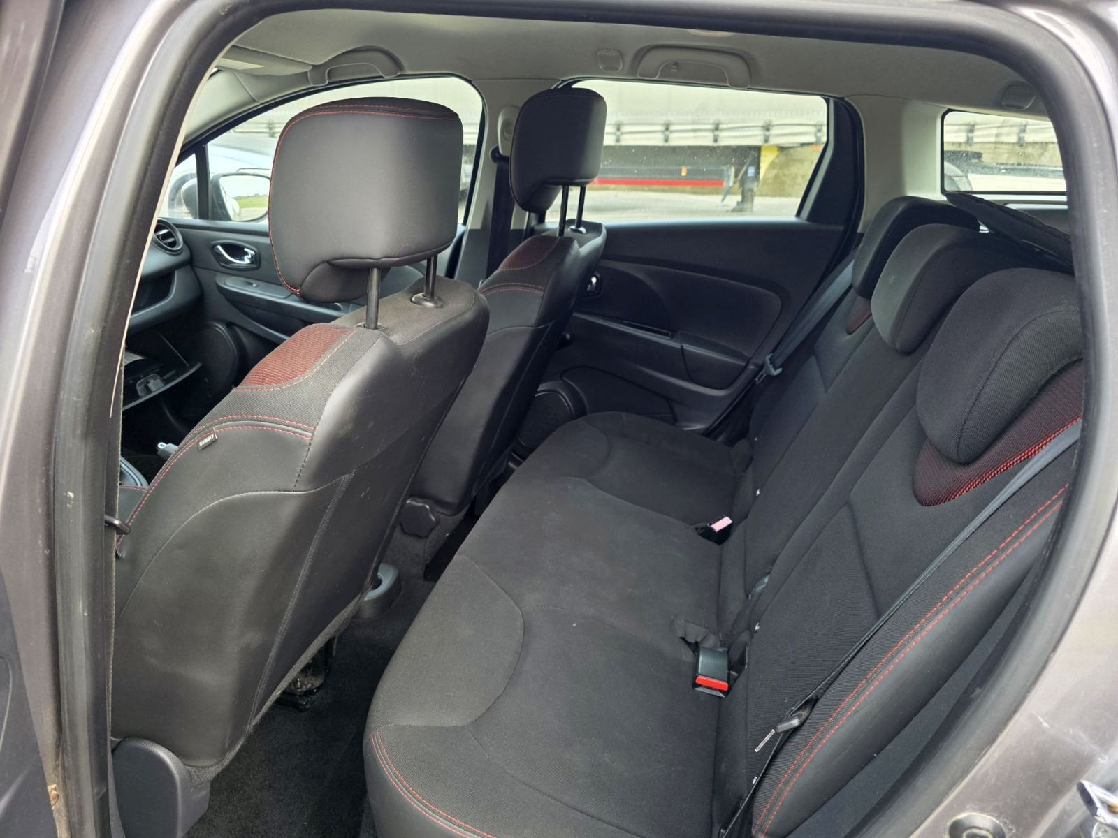 Renault Clio GrandTour 1.5 dCi 75 (plaćanje do 36 rata), fotografija 10