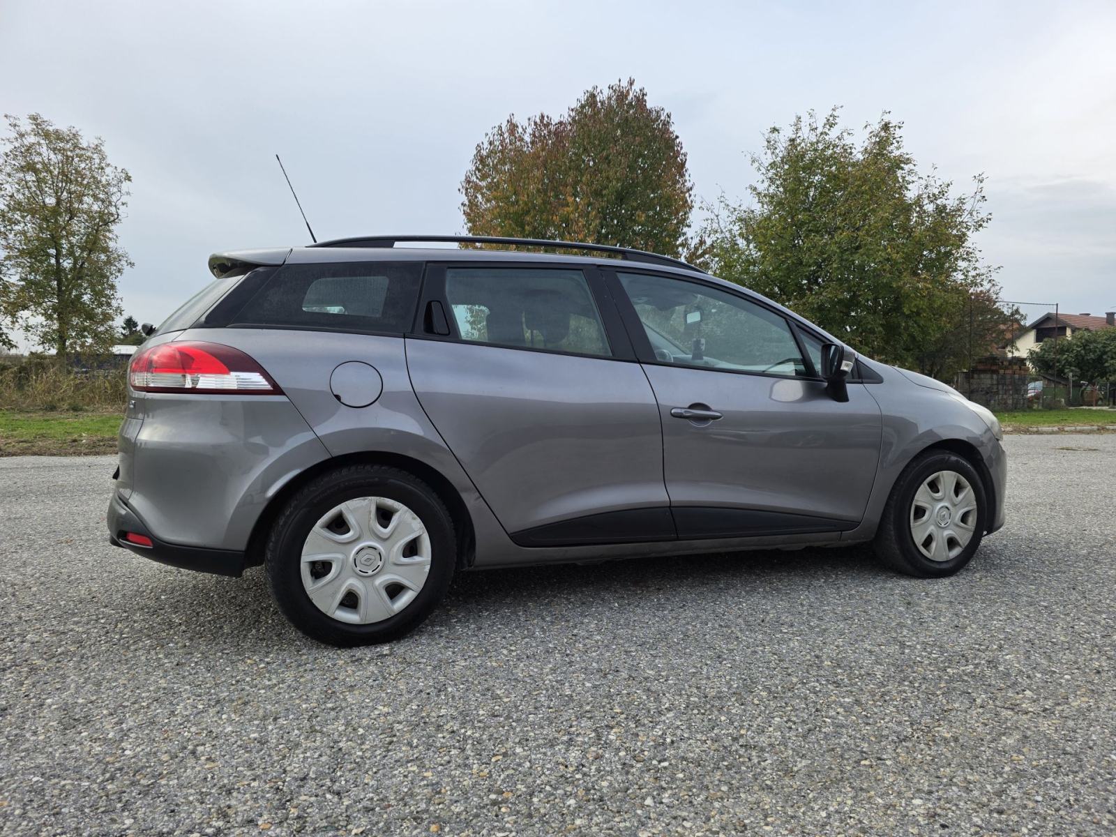 Renault Clio GrandTour 1.5 dCi 75 (plaćanje do 36 rata), fotografija 3