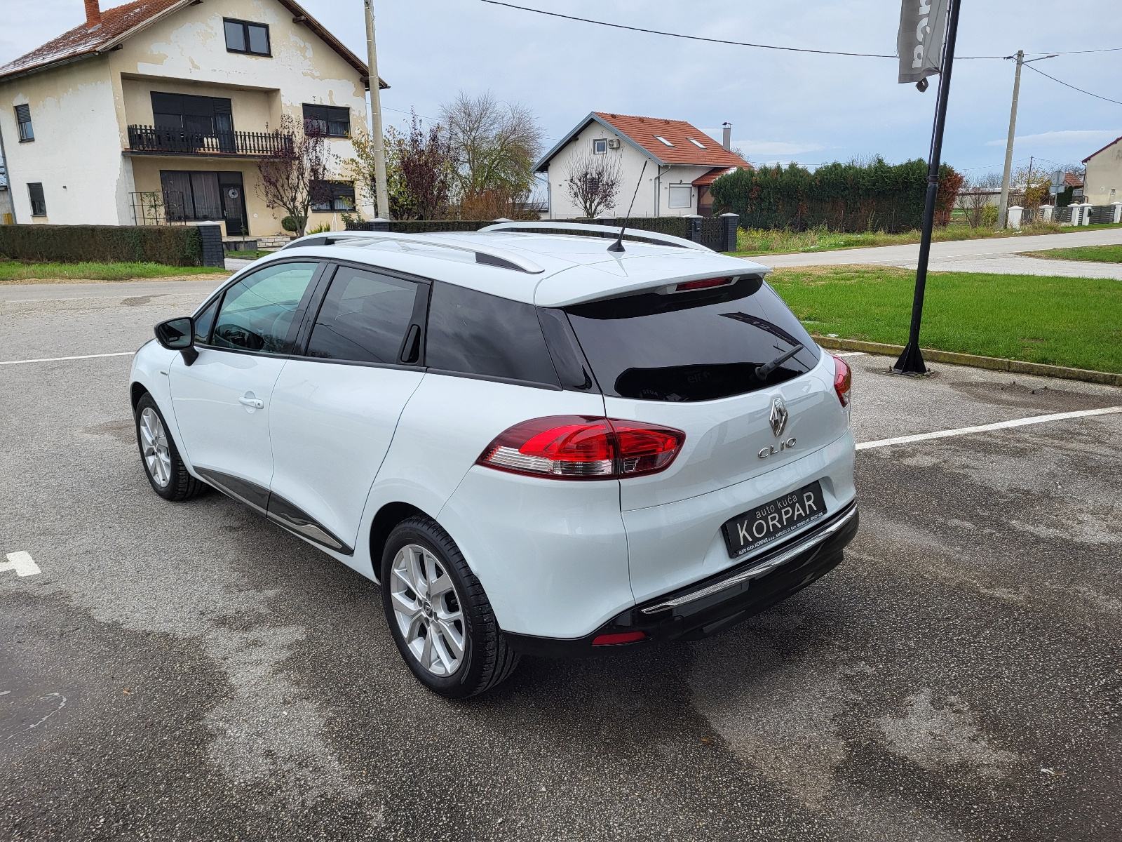Renault Clio GRANDTOUR 1.5 dCi LIMITED,VELIKI SERVIS,MOG.BRZOG KREDITA, fotografija 5