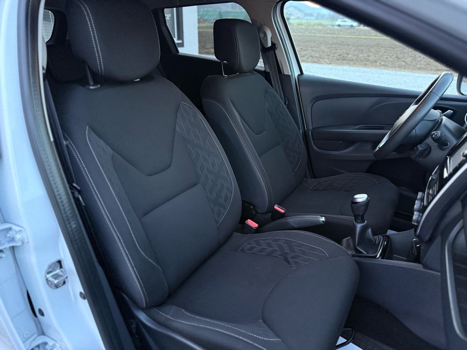 Renault Clio GRANDTOUR 1.5 dCi LIMITED,VELIKI SERVIS,MOG.BRZOG KREDITA, fotografija 15