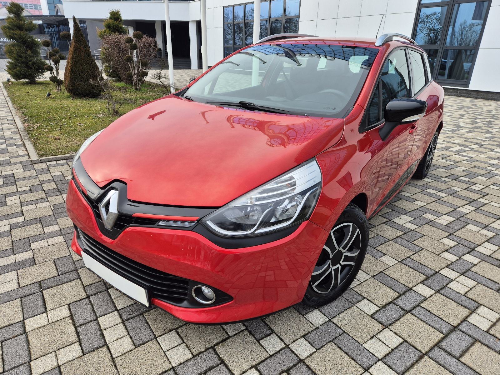 Renault Clio Grandtour TCE **LIMITED**DIG.KLIMA**NAVI**REG 1 GOD**, fotografija 2
