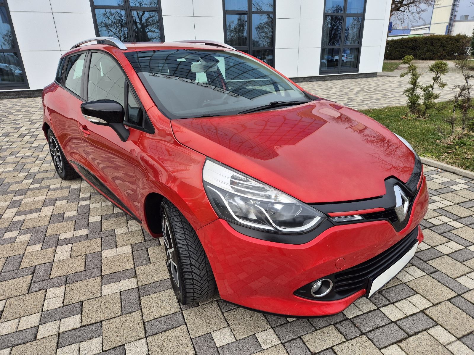 Renault Clio Grandtour TCE **LIMITED**DIG.KLIMA**NAVI**REG 1 GOD**, fotografija 14