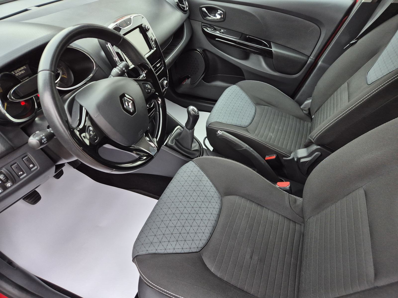 Renault Clio Grandtour TCE **LIMITED**DIG.KLIMA**NAVI**REG 1 GOD**, fotografija 17
