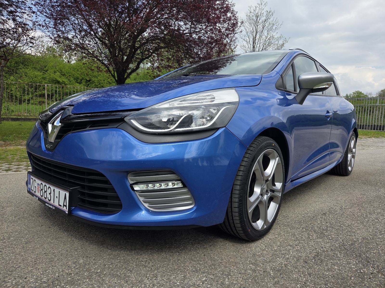 Renault Clio GT 120 EDC Reg.04/27. ◇ GT LINE ◇, pogled izvana - slika 1