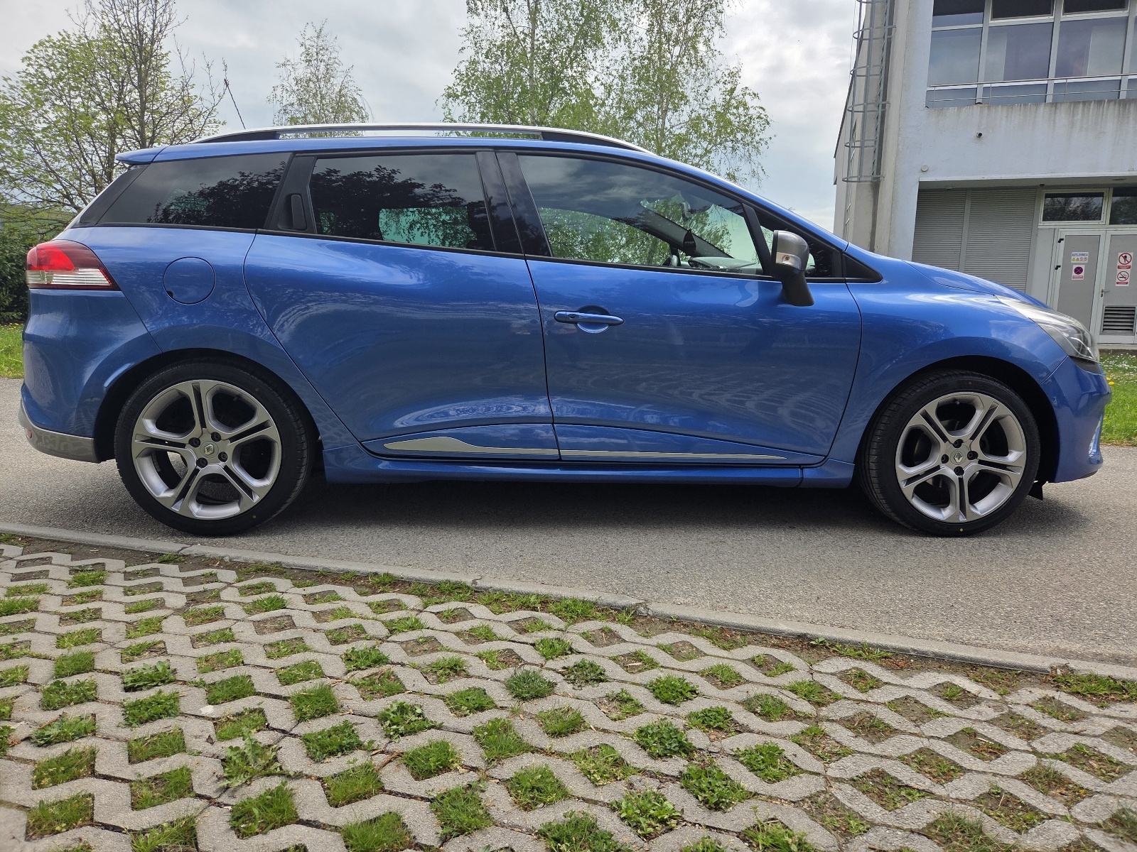 Renault Clio GT 120 EDC Reg.04/27. ◇ GT LINE ◇, pogled izvana - slika 5