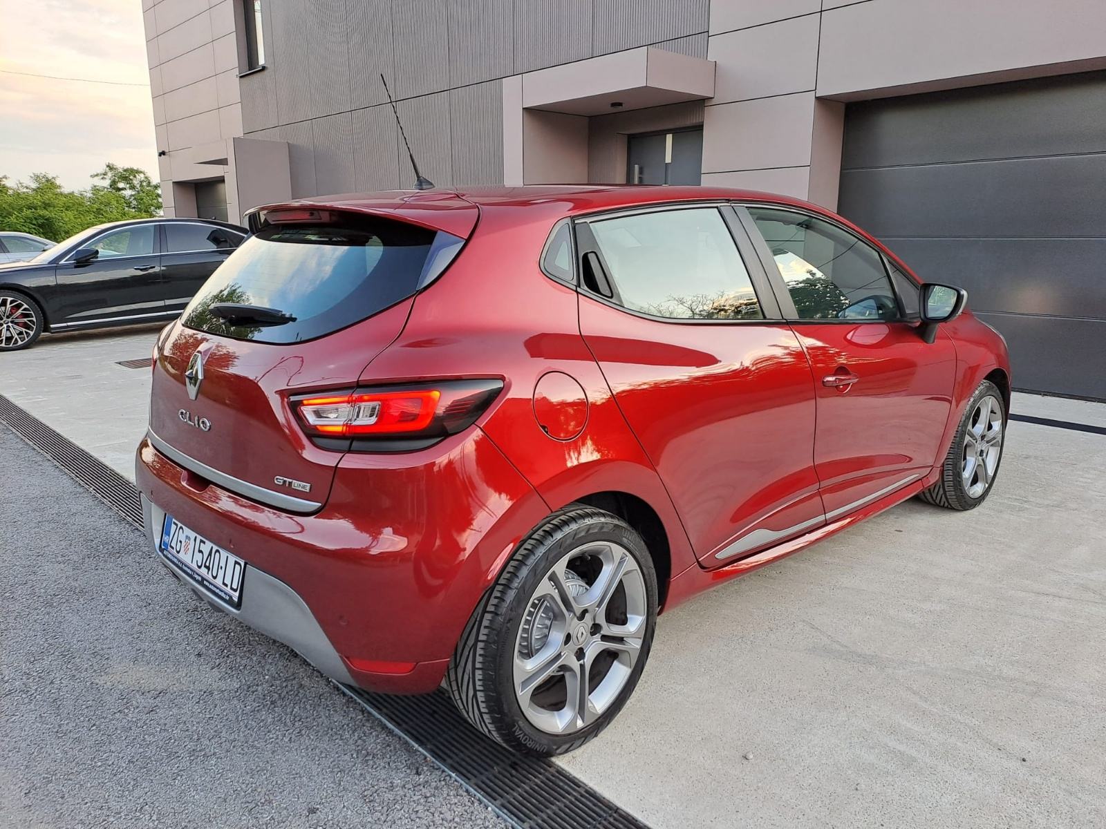 Renault Clio GT-Line 1.5dci 110ks, 1vl., 3/2018g., reg. 5/27g. Serv., fotografija 4