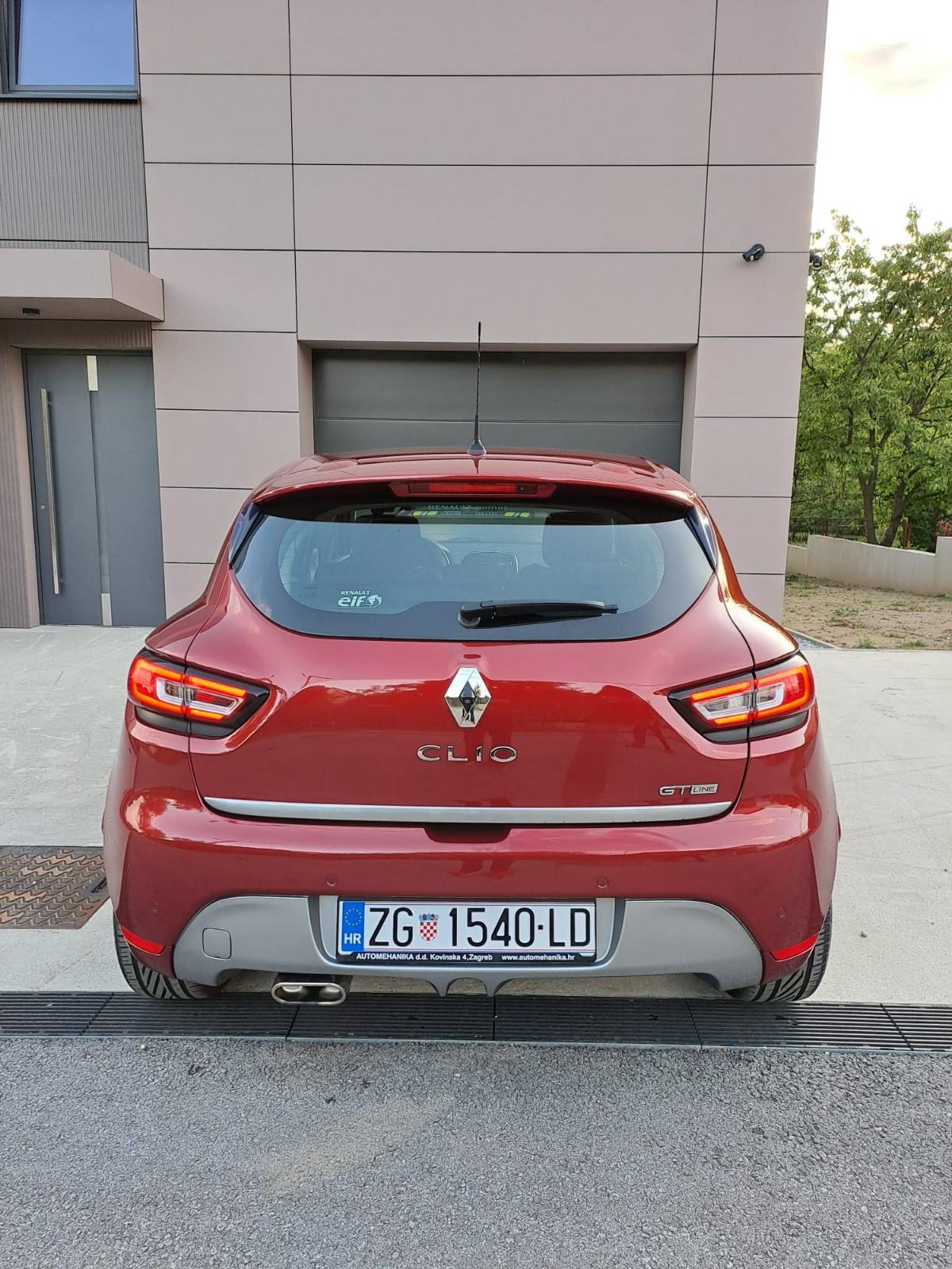 Renault Clio GT-Line 1.5dci 110ks, 1vl., 3/2018g., reg. 5/27g. Serv., fotografija 6