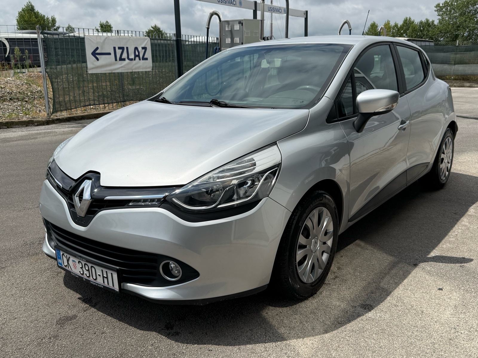 Renault Clio IV 1.5 dCi 90 *veliki servis*66kw*, fotografija 3