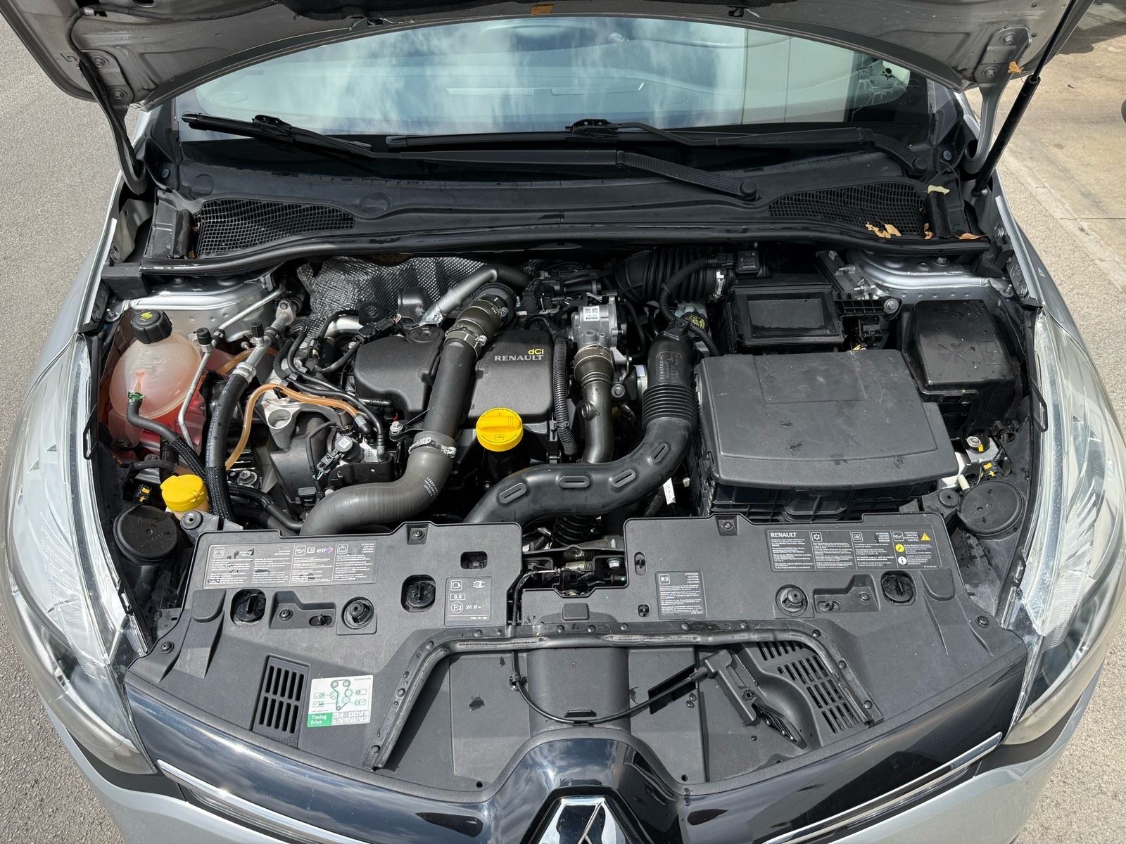 Renault Clio IV 1.5 dCi 90 *veliki servis*66kw*, fotografija 17
