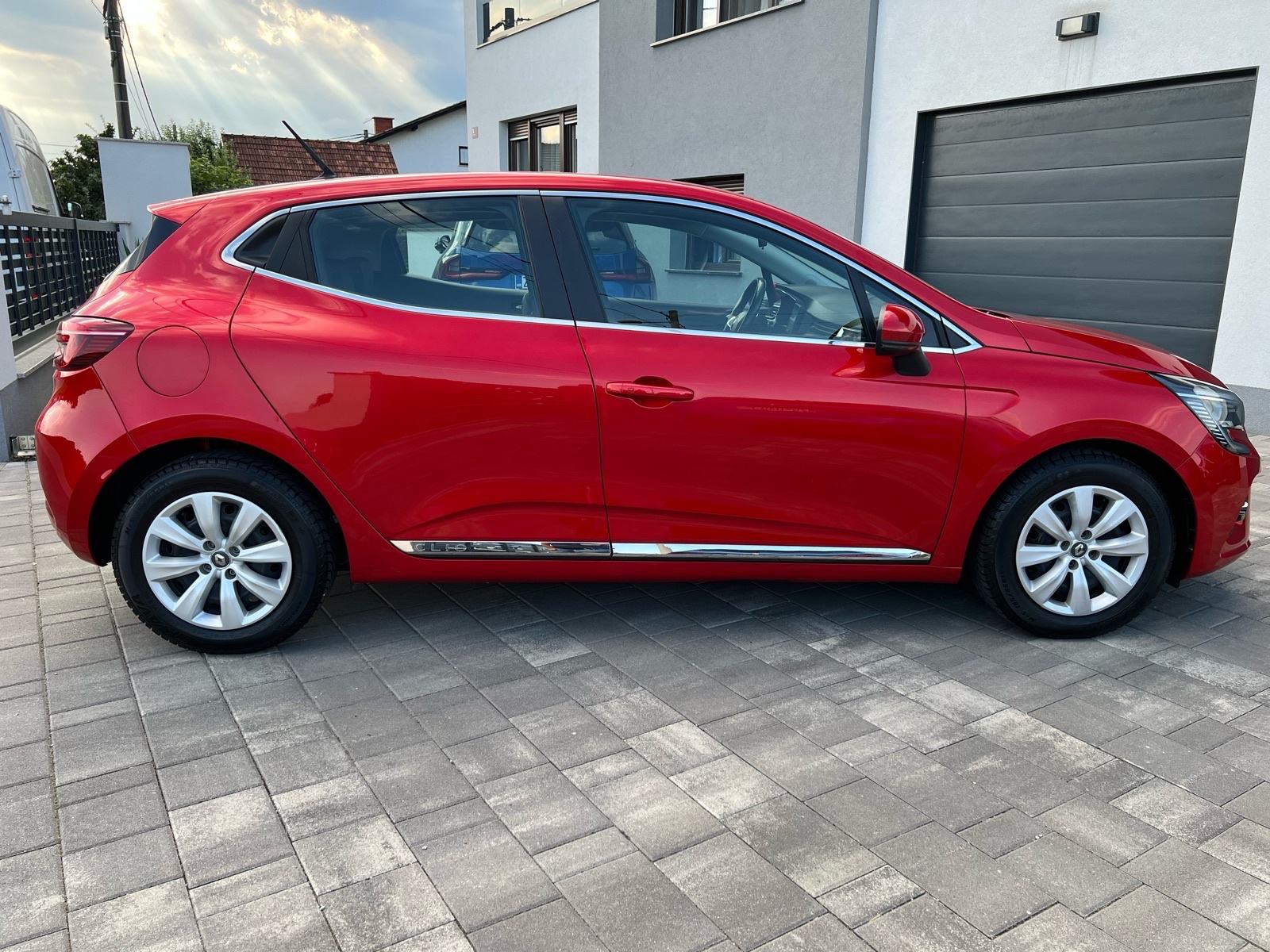 RENAULT CLIO SCe ***NAVI,LED,AUT KLIMA,TEMPOMAT,VIRTUAL***, fotografija 9