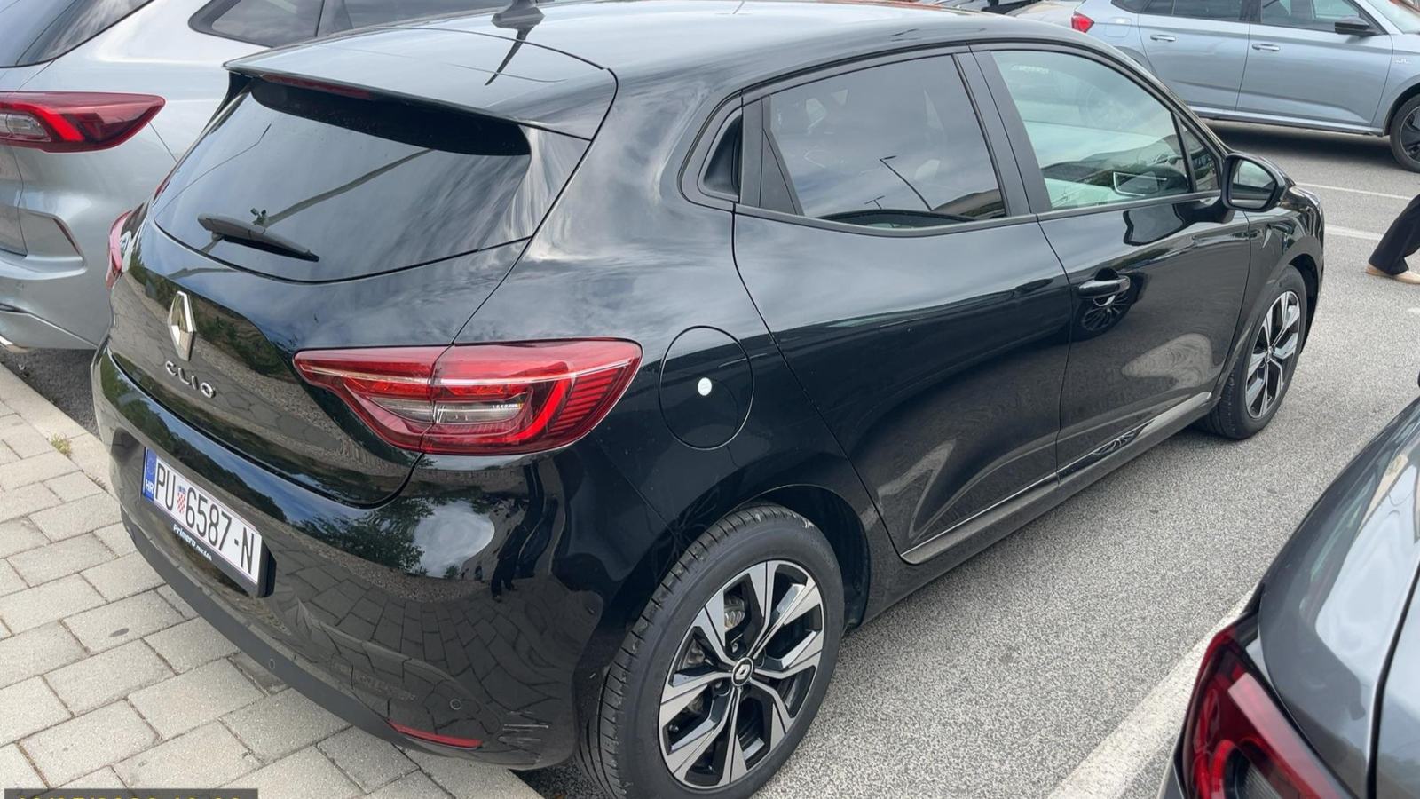 Renault Clio SCe 65 Evolution + jamstvo 12 mjeseci, fotografija 4