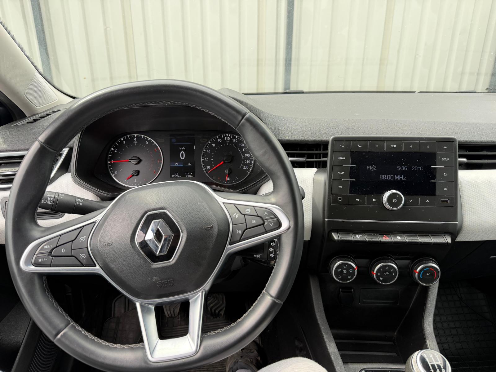 Renault Clio 2022 GOD. TKM HR VOZILO SERVISNA LIMITED OPREMA U PDV-u, fotografija 12