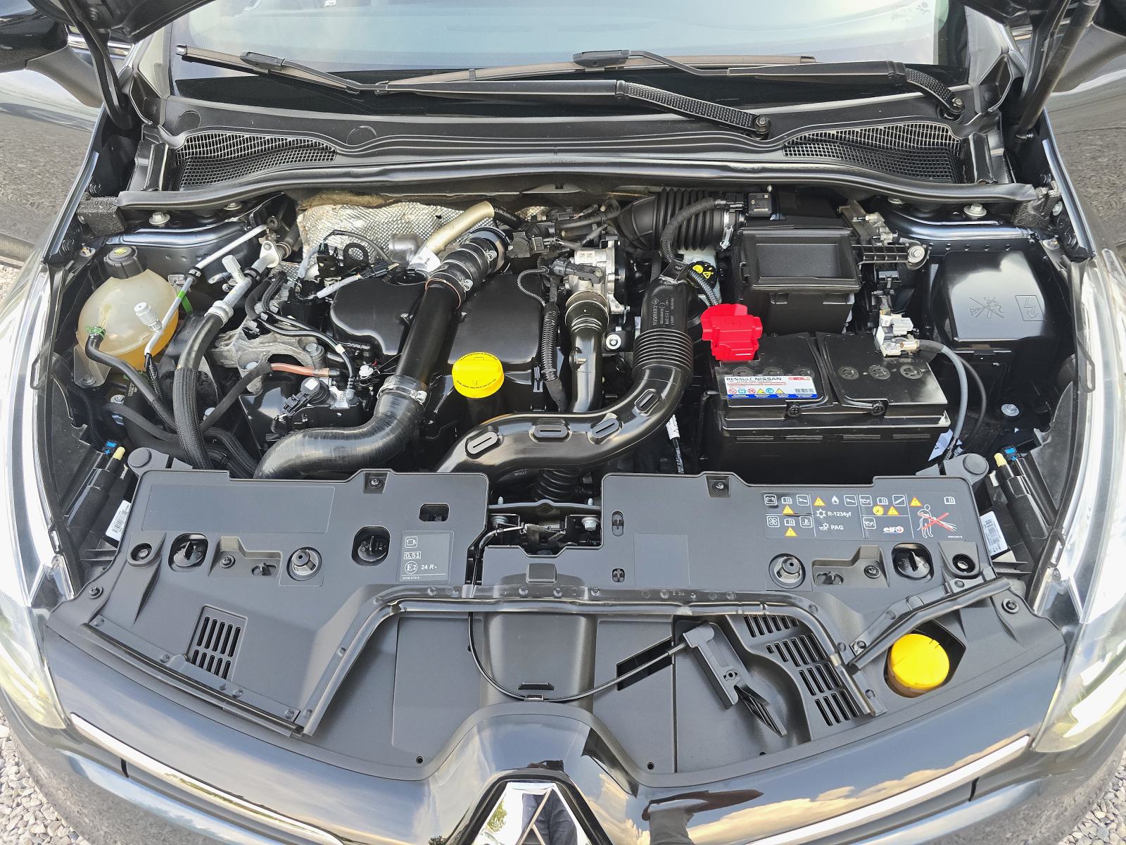 Renault Clio Sporter 1,5 dCi MOSCHINO LIMITED 1. Vlasnik servisna TOP!, fotografija 12