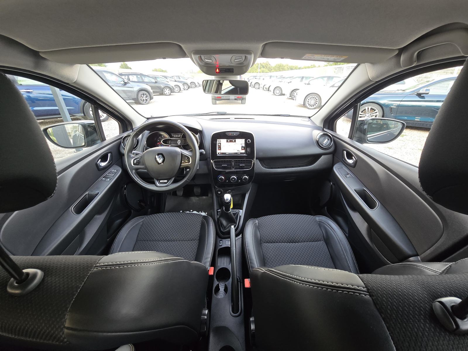 Renault Clio Sporter 1,5 dCi MOSCHINO LIMITED 1. Vlasnik servisna TOP!, fotografija 17