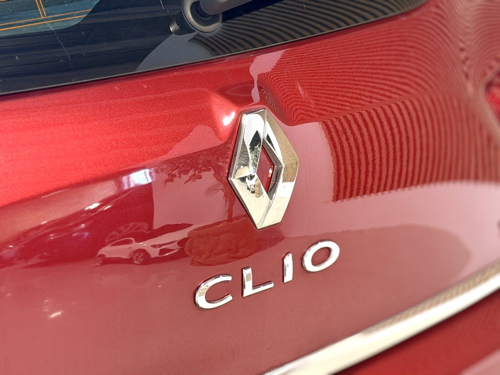 Renault Clio TCe 90 *100 TKM - MOD:2017 - VEL.SERVIS - 12 MJ JAMSTVO*, fotografija 11