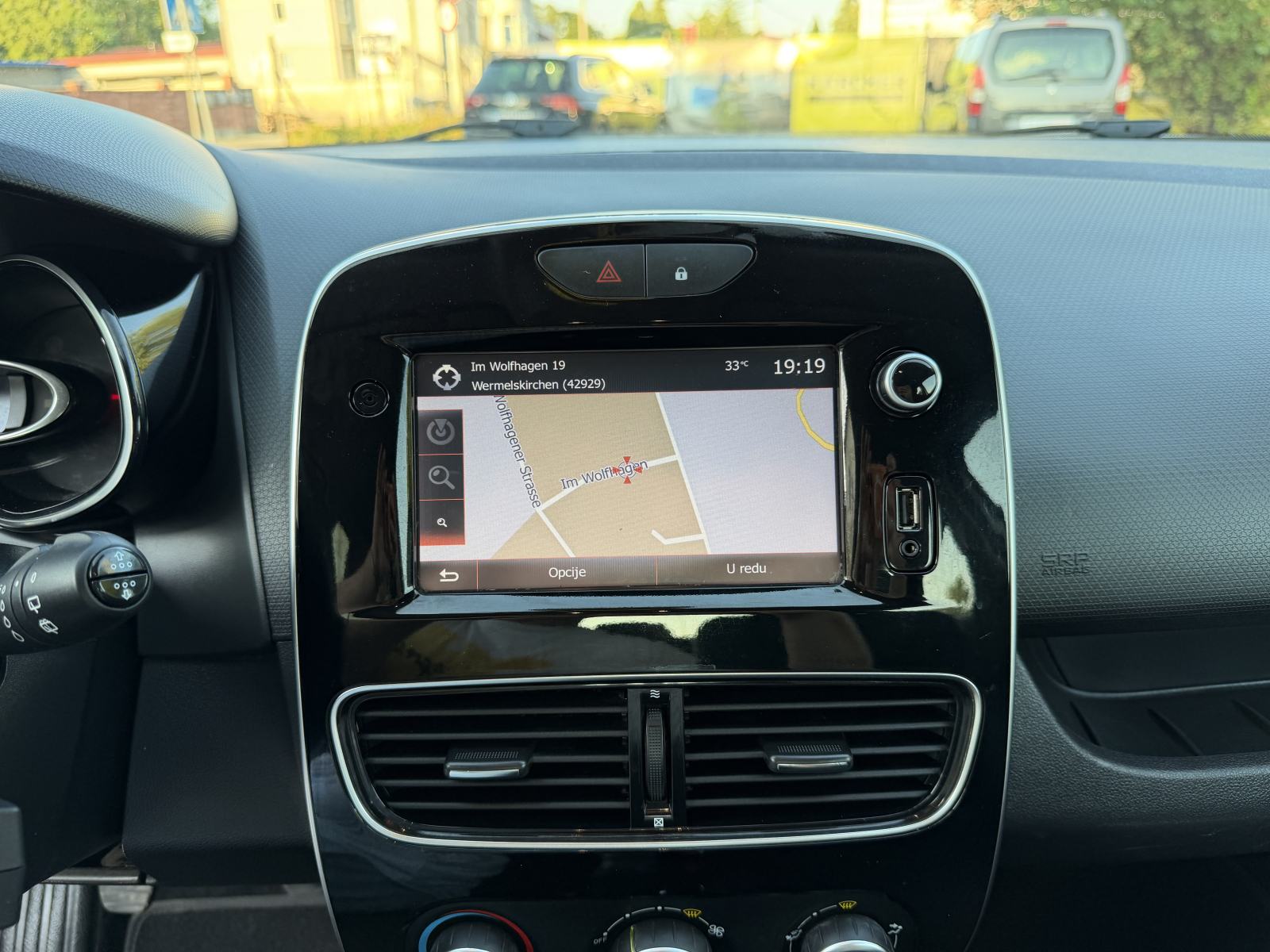 Renault Clio TCe 90 INTENS -VELIKI+MALI SERVIS-LED-PDC-NAVI-2019.GOD., fotografija 18