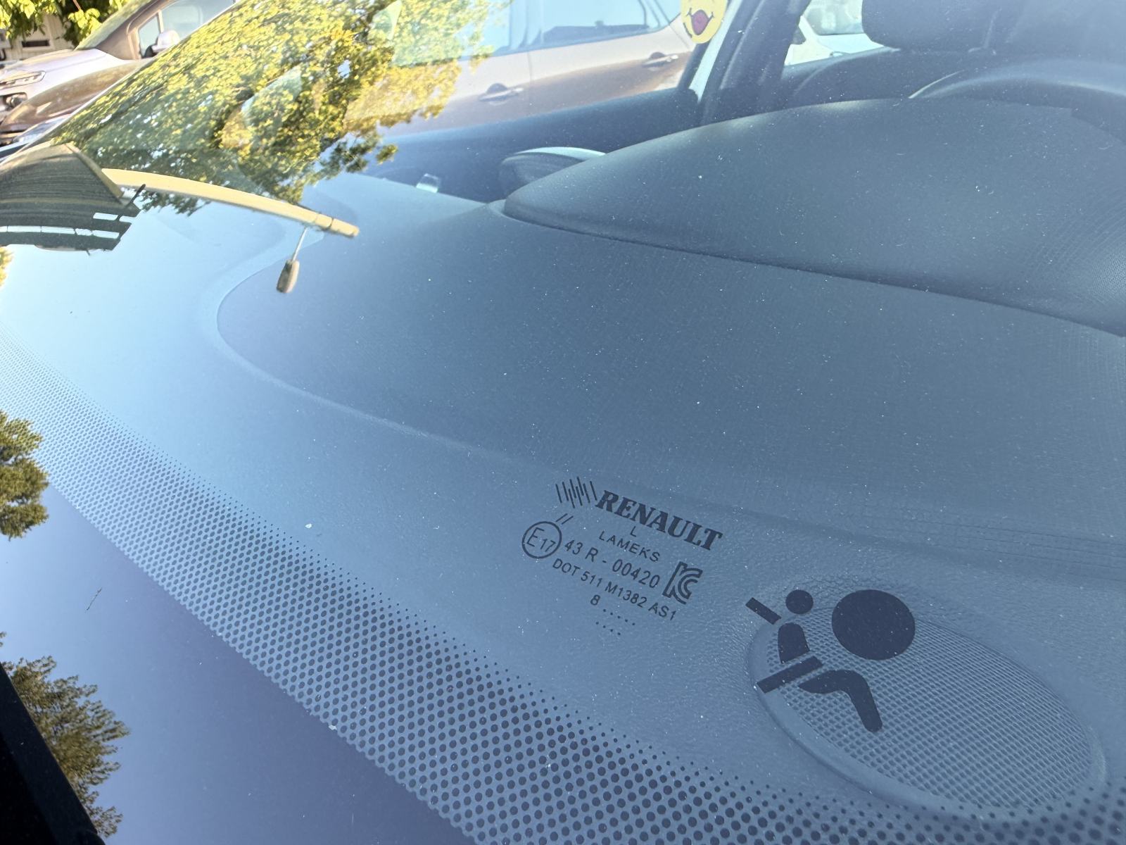 Renault Clio TCe 90 INTENS -VELIKI+MALI SERVIS-LED-PDC-NAVI-2019.GOD., fotografija 3