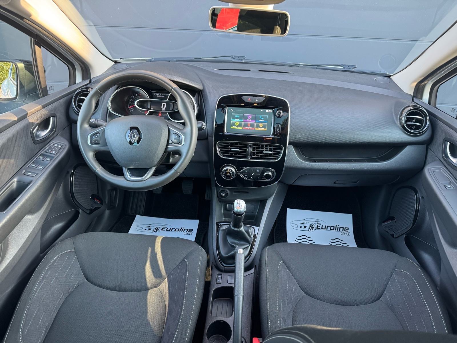 Renault Clio TCe 90 - LIMITED, PANORAMA, GRIJANJE SJEDALA, RATA 117e, fotografija 19