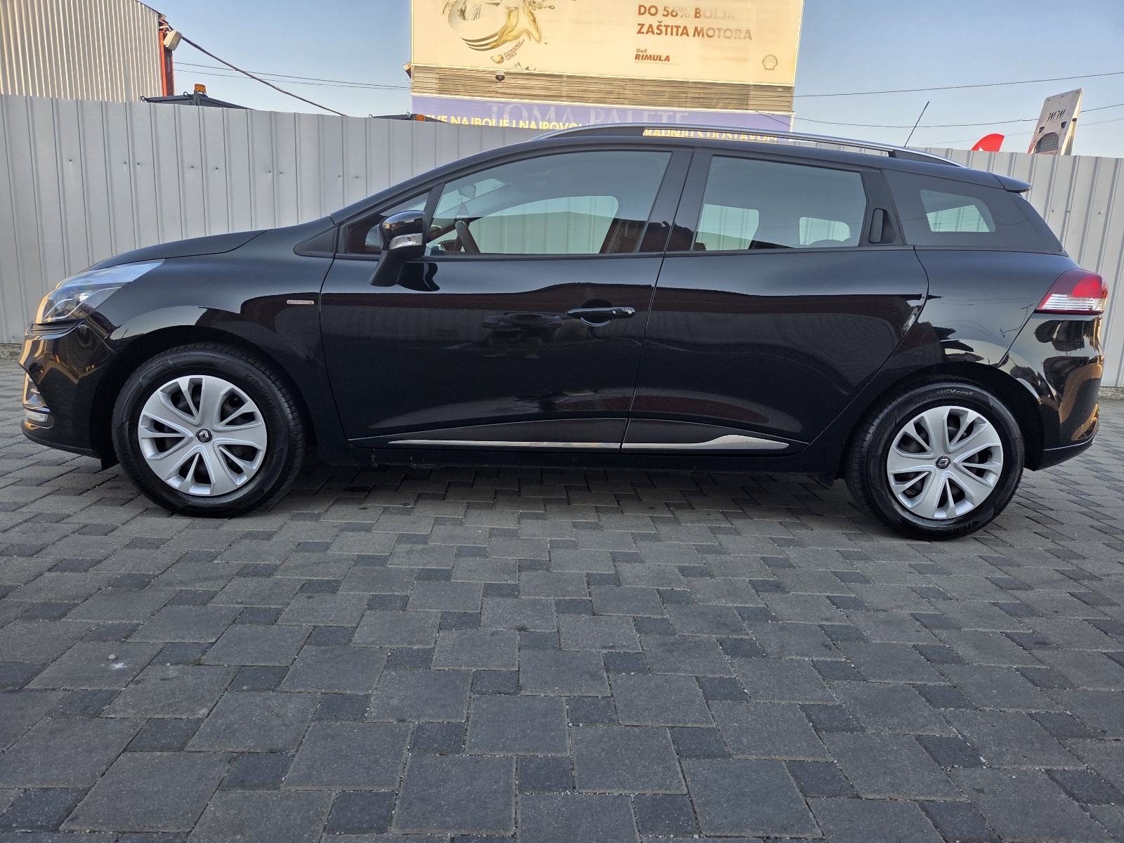 Renault Clio TCe 90 LIMITED ▪︎ REG.06/2027. KLIMA, SERVISNA, fotografija 2