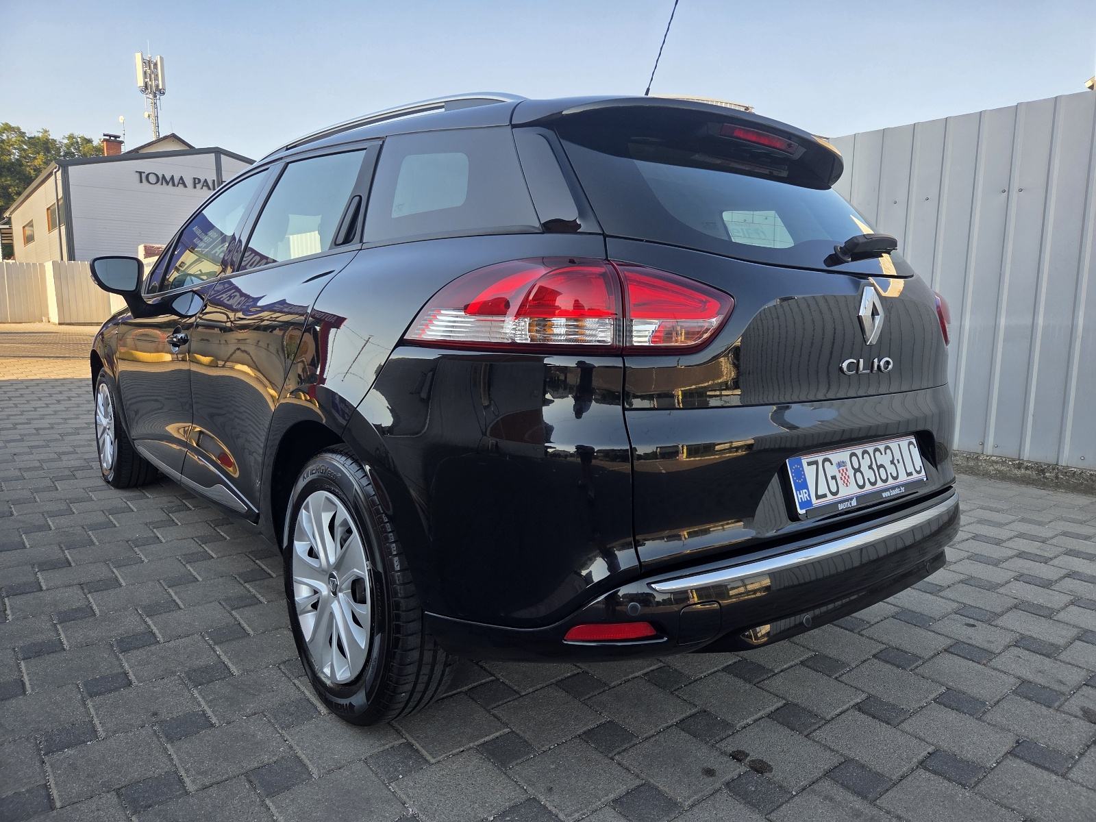 Renault Clio TCe 90 LIMITED ▪︎ REG.06/2027. KLIMA, SERVISNA, fotografija 3
