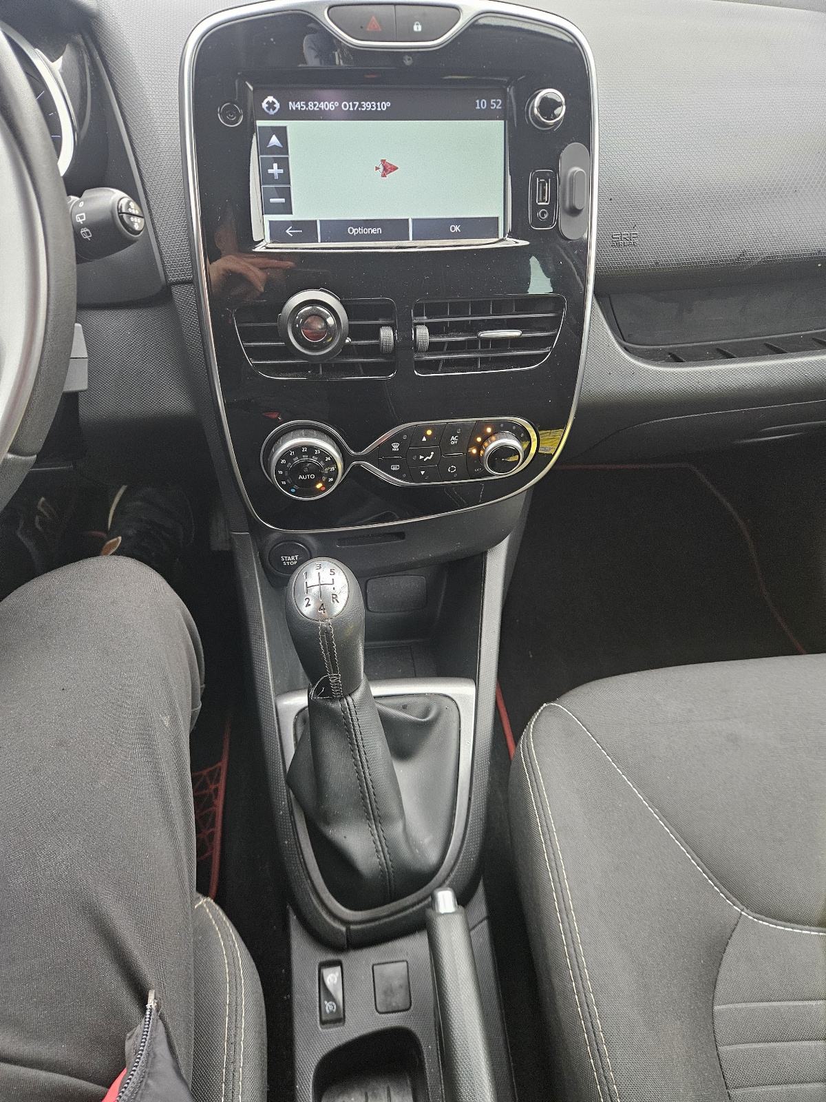 RENAULT CLIO TCE 90 NAVIGACIJA KLIMA SERVO TEMPOMAT ITD., fotografija 13