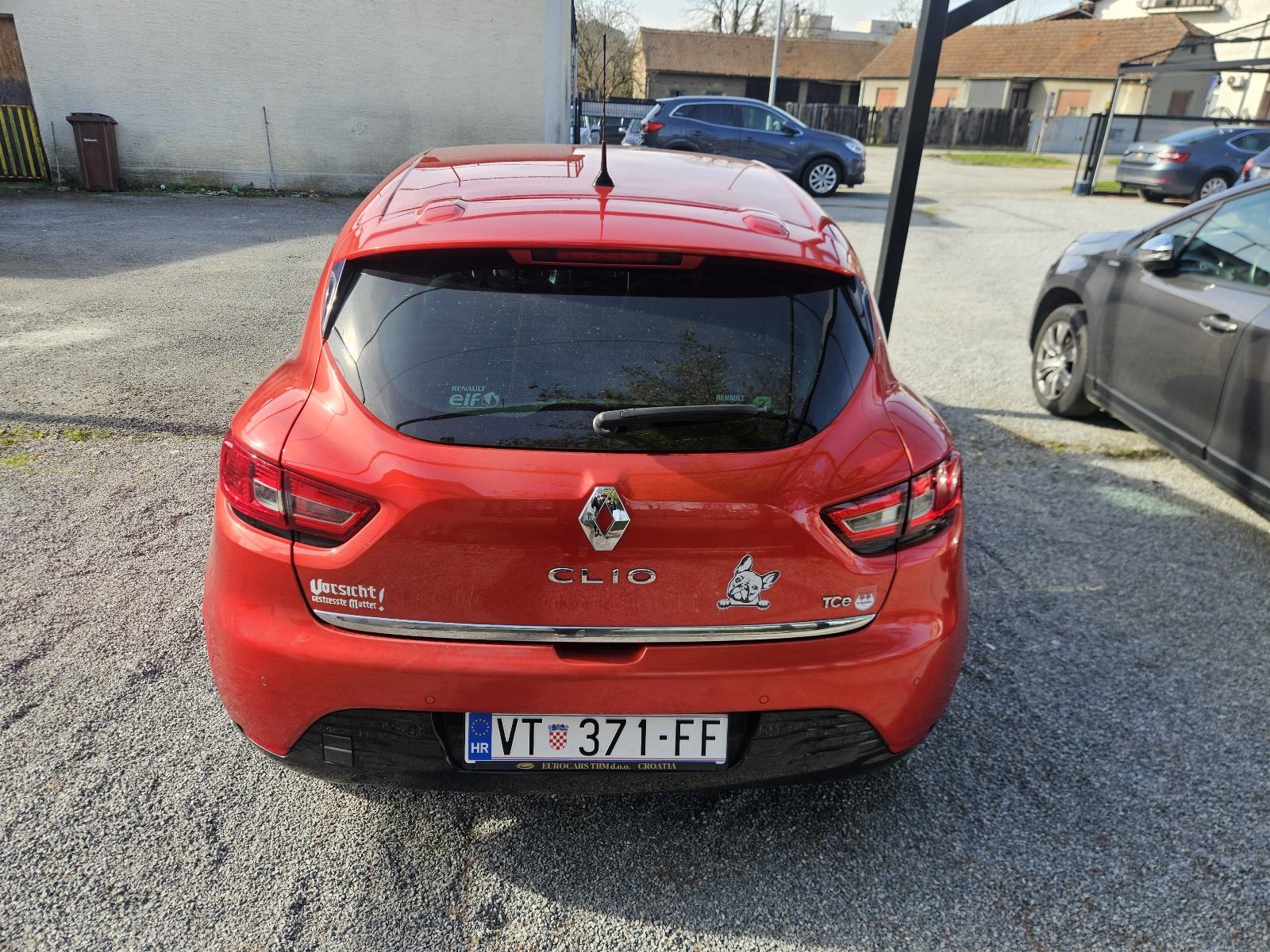 RENAULT CLIO TCE 90 NAVIGACIJA KLIMA SERVO TEMPOMAT ITD., fotografija 7