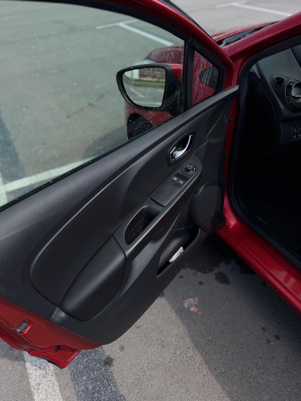 Renault Clio TCe 90,Navi,Tempomat,Klima,Bluetooth, fotografija 7