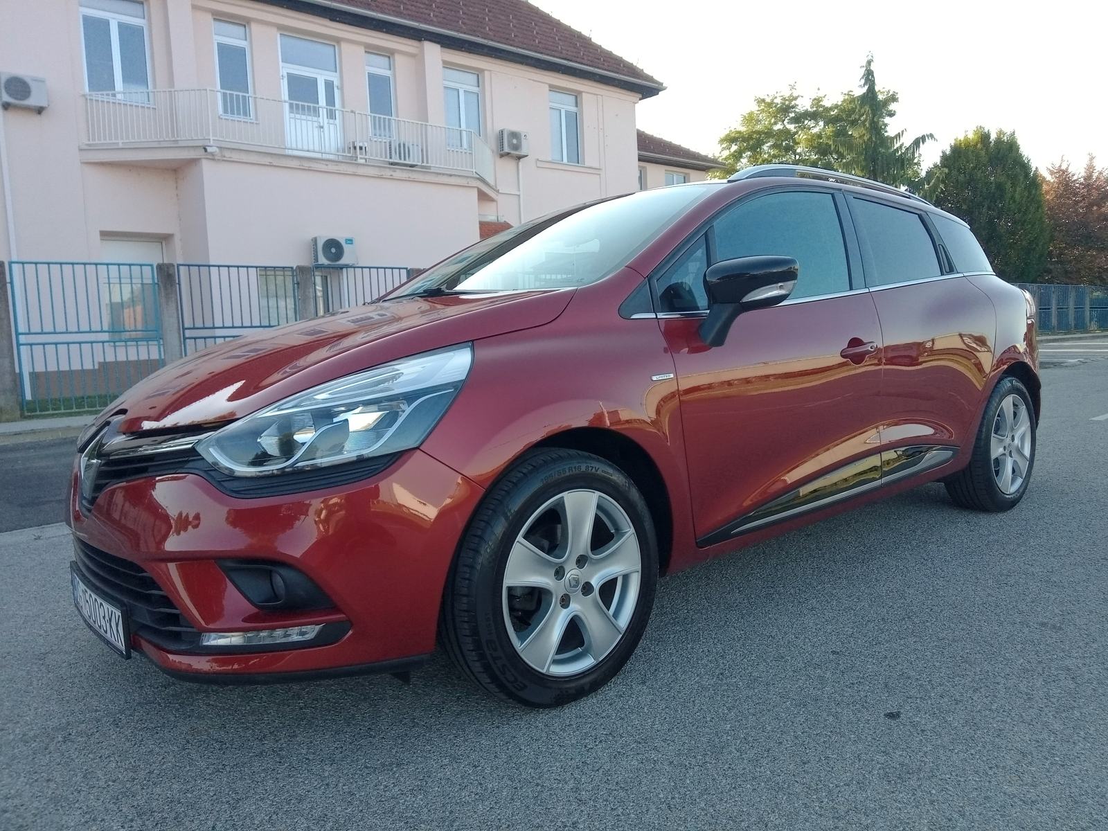 Renault Clio TCe 90 Limited, fotografija 3