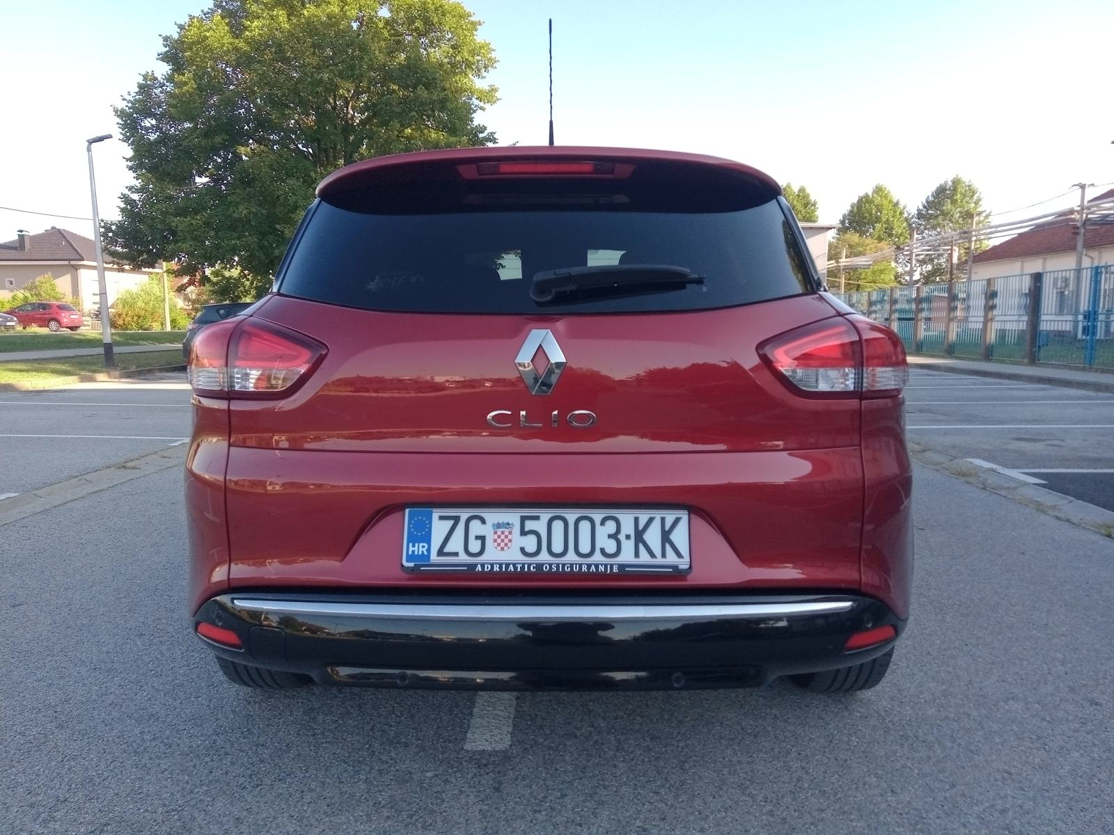 Renault Clio TCe 90 Limited, fotografija 13