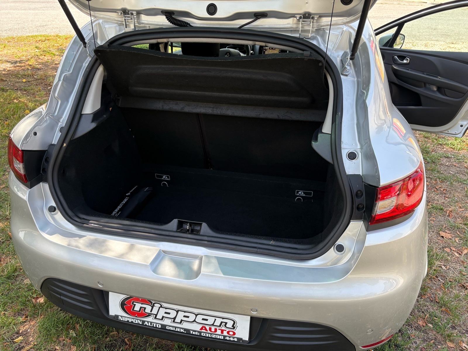 Renault Clio 0,9 TCe NAVI - KLIMA - LEASING RATA 180€, fotografija 20